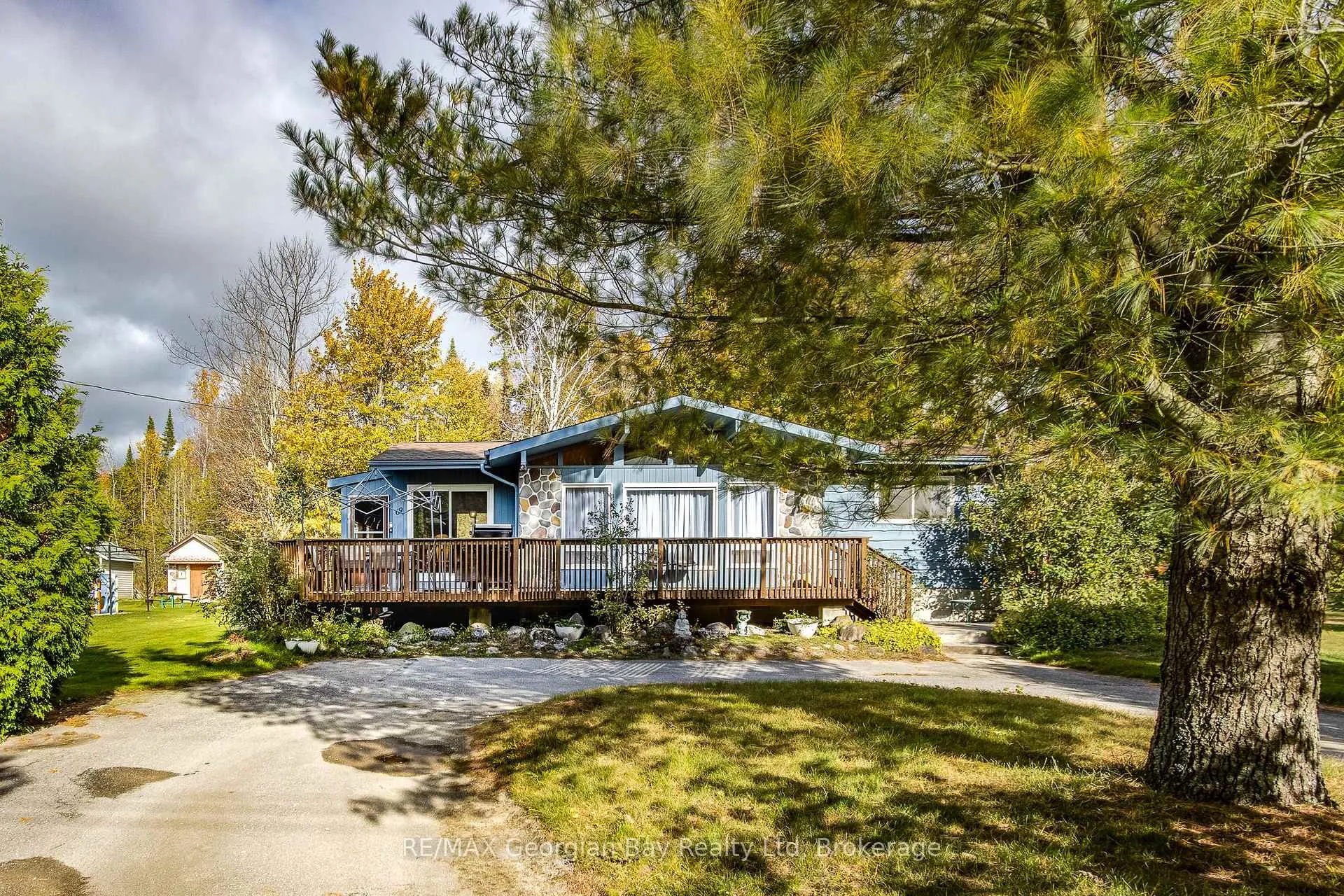 Photo 1 of 69 Albert Avenue, Tiny, Rural Tiny — HOMEH