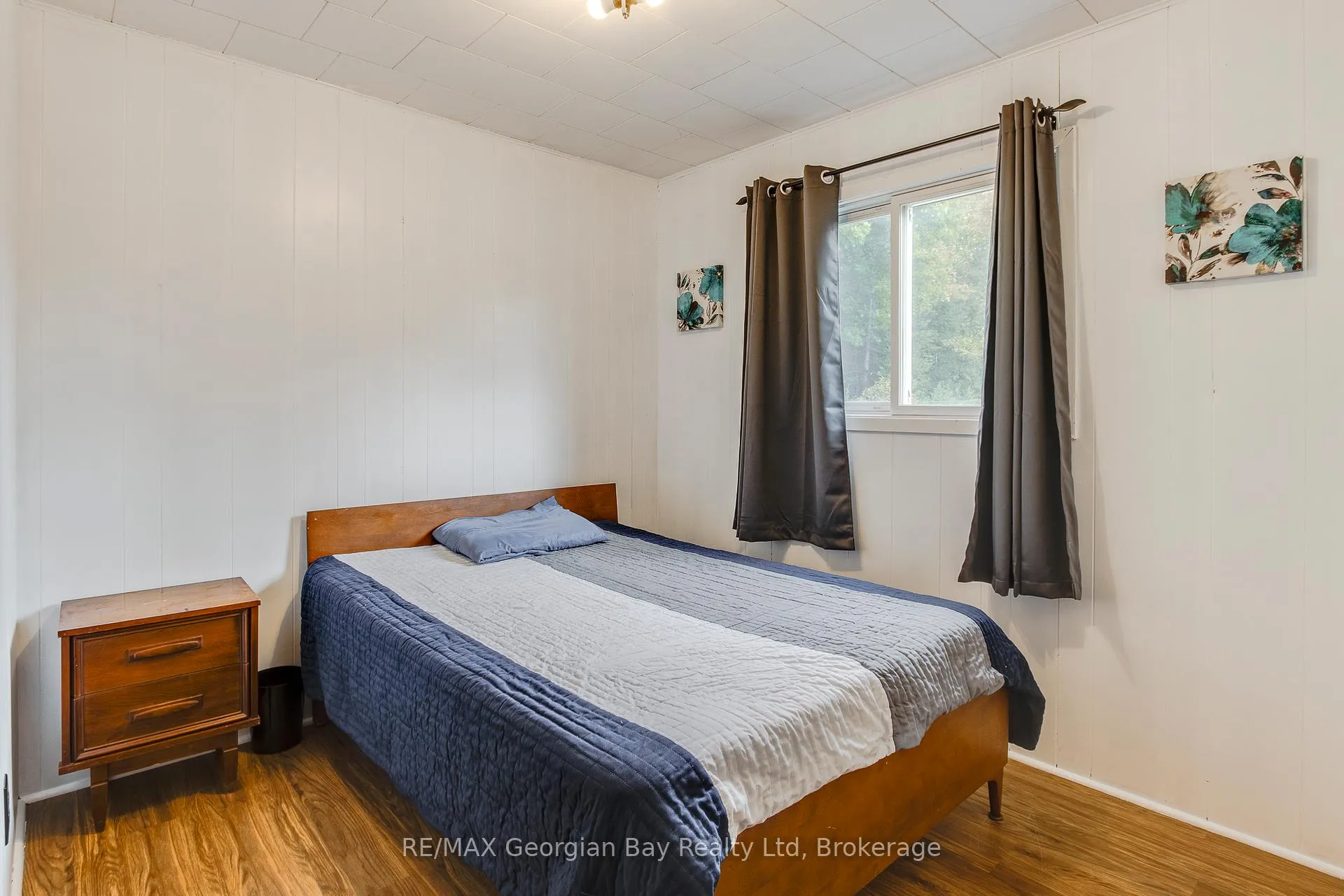 Photo 20 of 69 Albert Avenue, Tiny, Rural Tiny — HOMEH