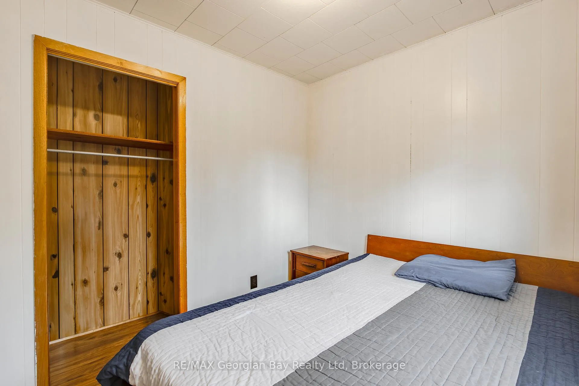 Photo 21 of 69 Albert Avenue, Tiny, Rural Tiny — HOMEH