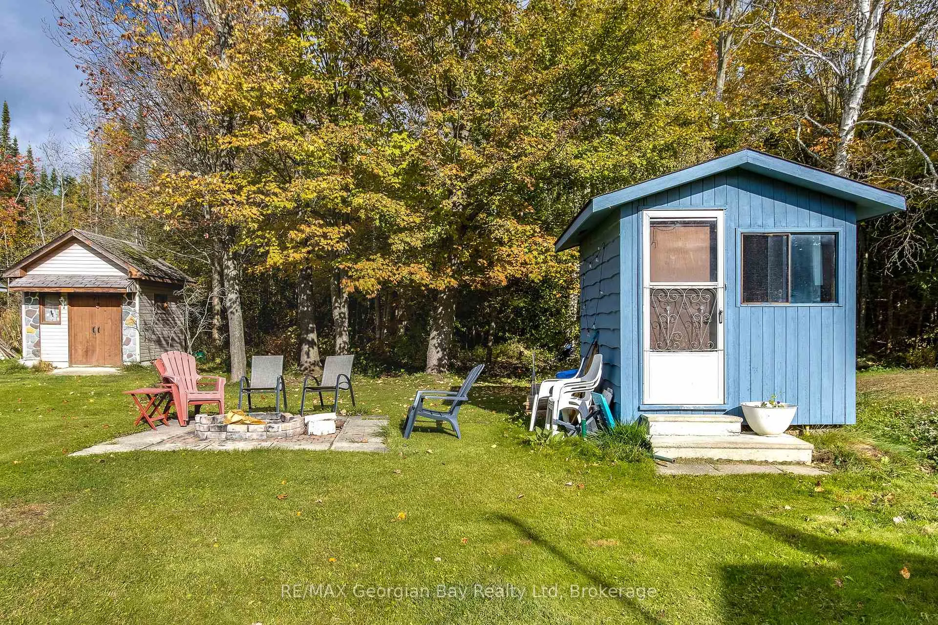 Photo 28 of 69 Albert Avenue, Tiny, Rural Tiny — HOMEH
