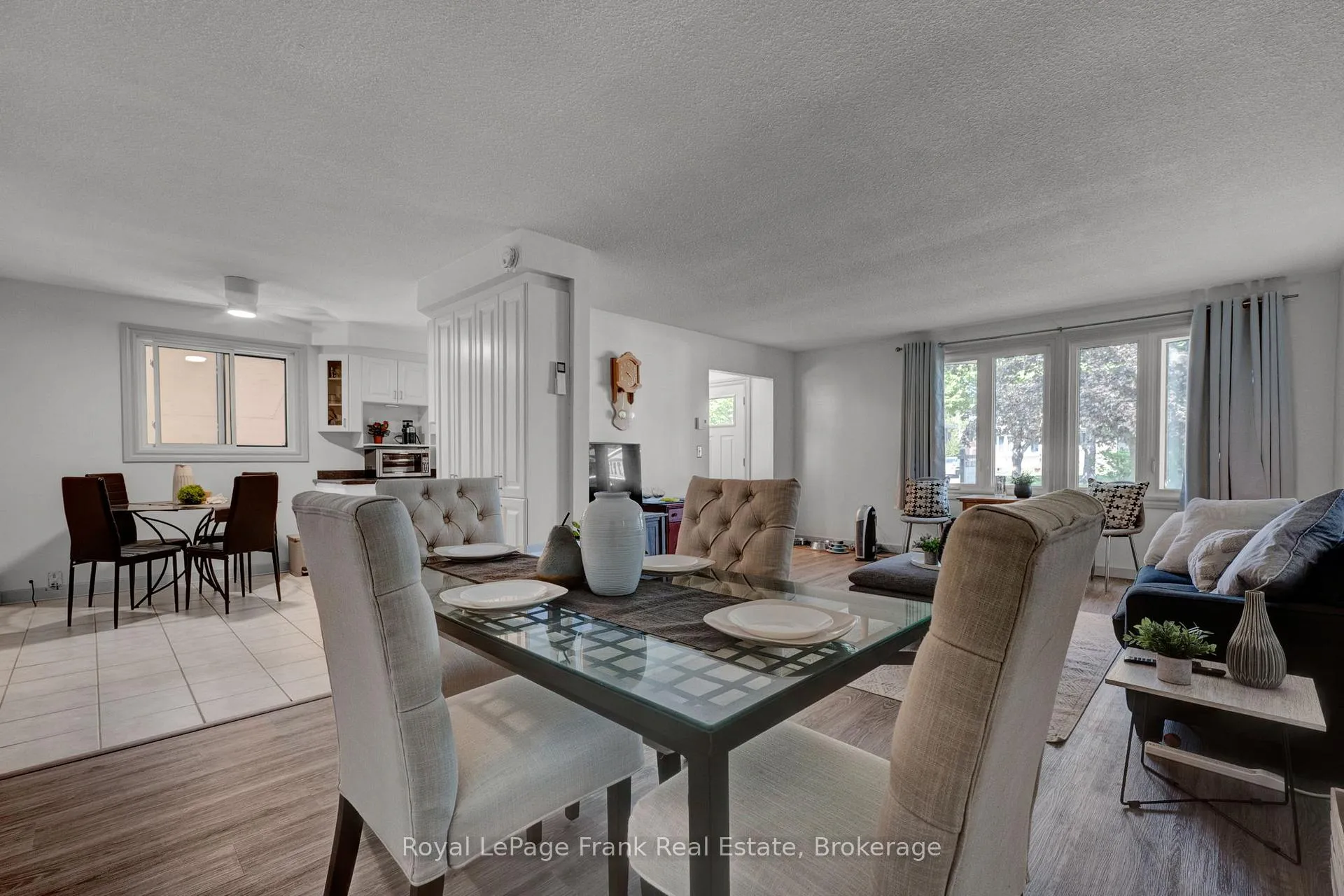 Photo 37 of 576 Annandale Street, Oshawa, Donevan — HOMEH