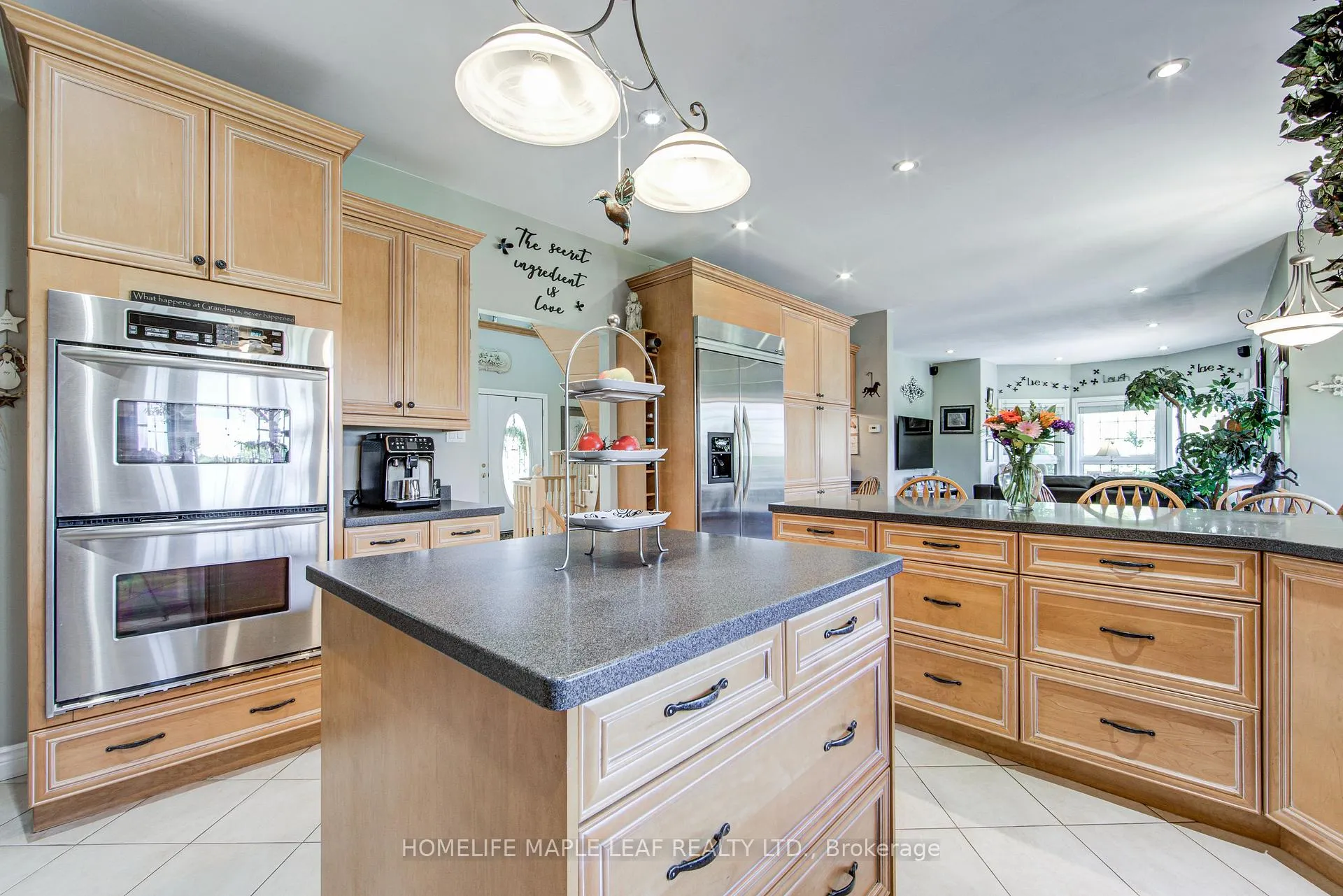 Photo 18 of 473429 County Road 11, Amaranth, Rural Amaranth — HOMEH