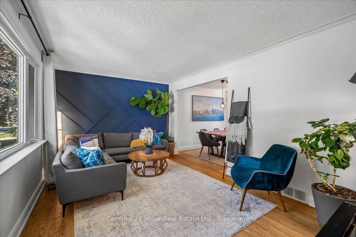 Photo 13 of 1583 Blanefield Road, Mississauga, Mineola — HOMEH