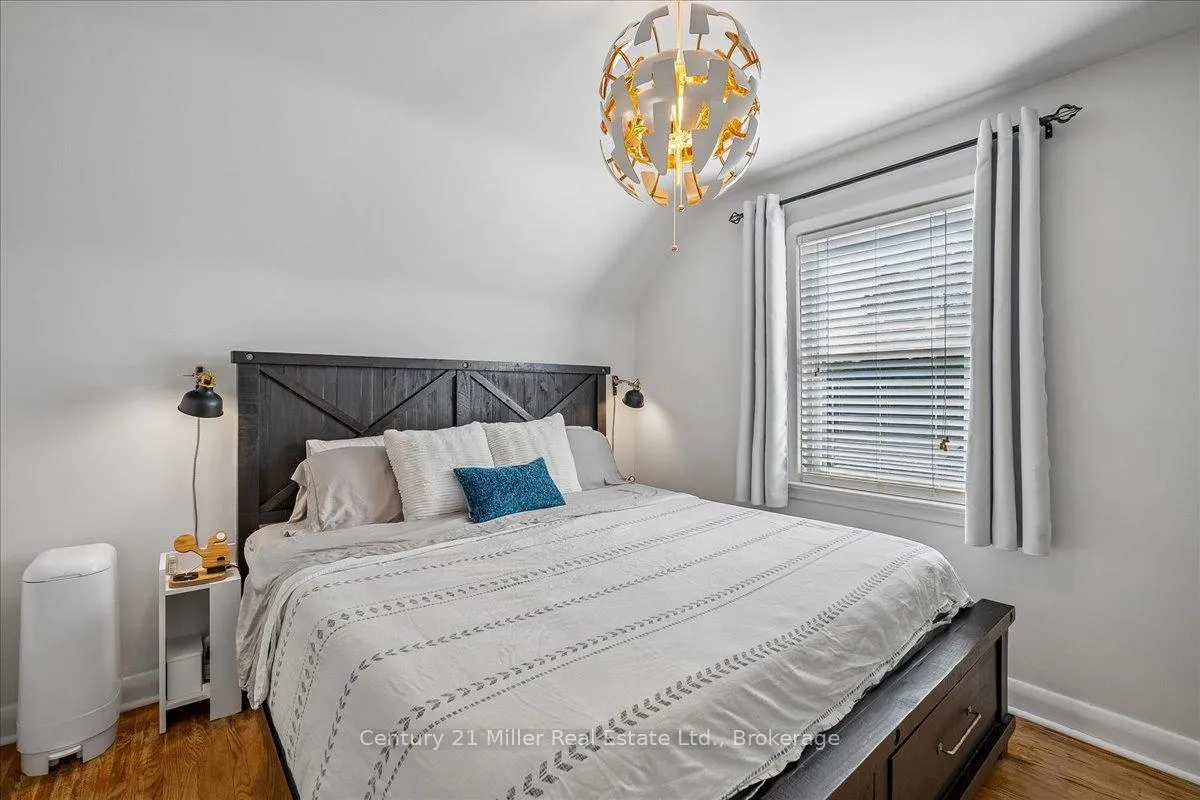 Photo 26 of 1583 Blanefield Road, Mississauga, Mineola — HOMEH
