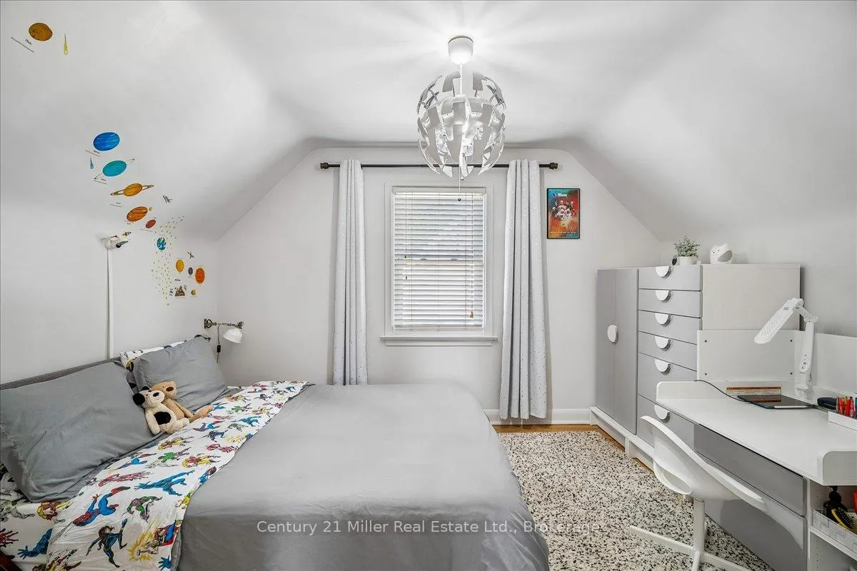 Photo 28 of 1583 Blanefield Road, Mississauga, Mineola — HOMEH