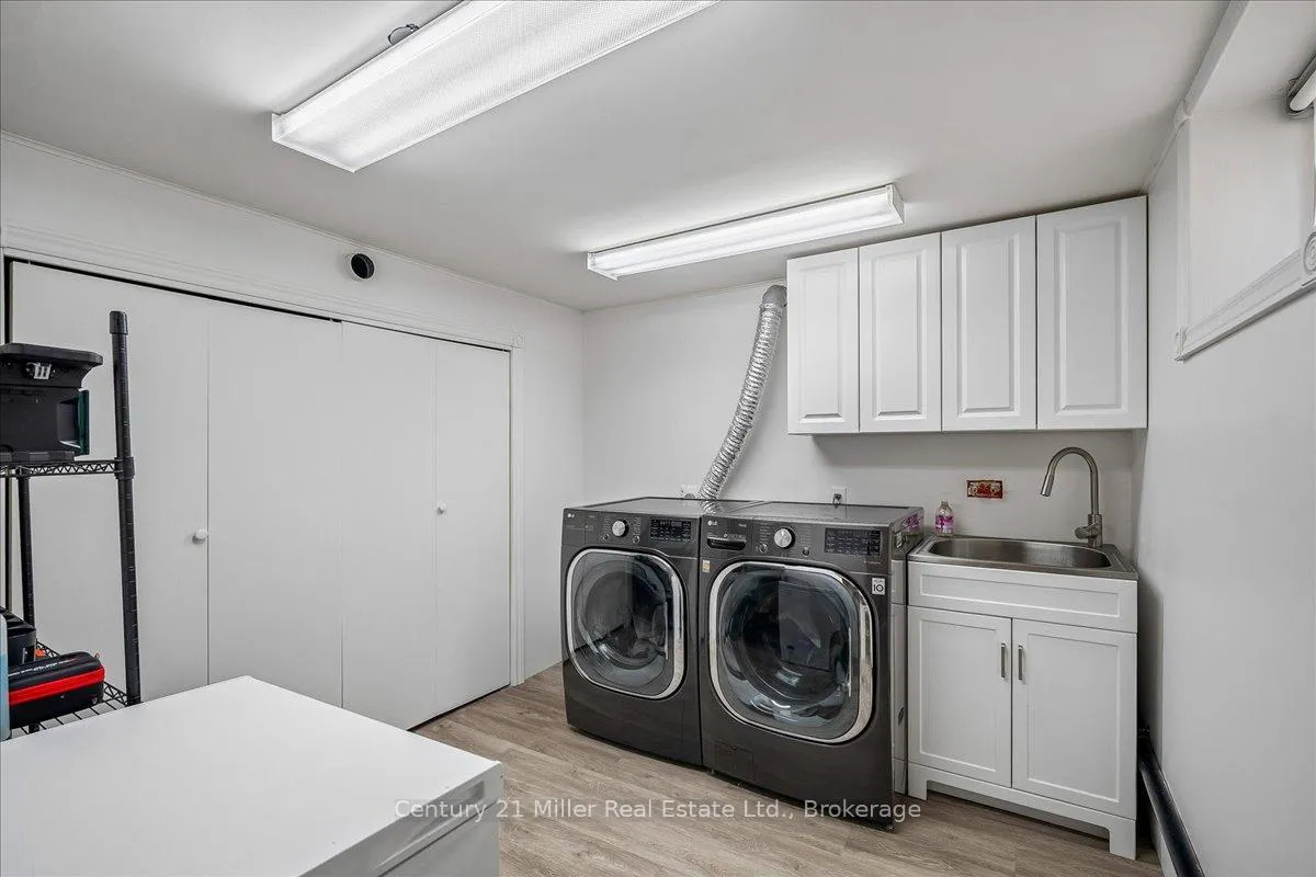 Photo 30 of 1583 Blanefield Road, Mississauga, Mineola — HOMEH