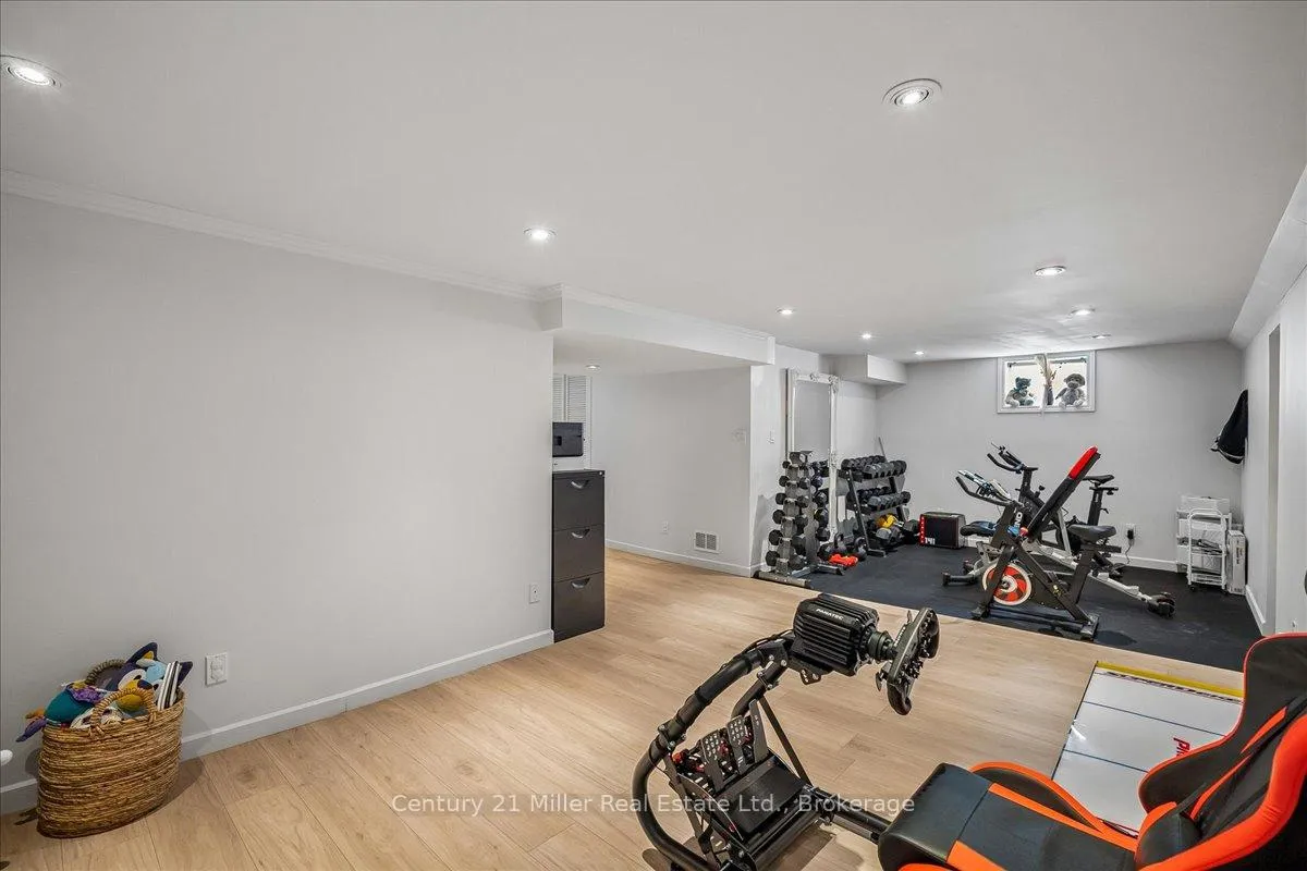 Photo 34 of 1583 Blanefield Road, Mississauga, Mineola — HOMEH