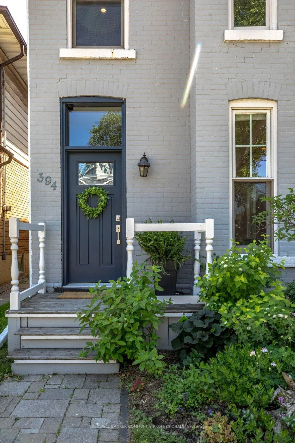 Photo 3 of 394 Bay Street N, Hamilton, North End — HOMEH