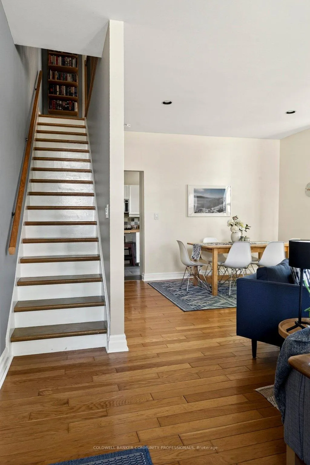 Photo 14 of 394 Bay Street N, Hamilton, North End — HOMEH