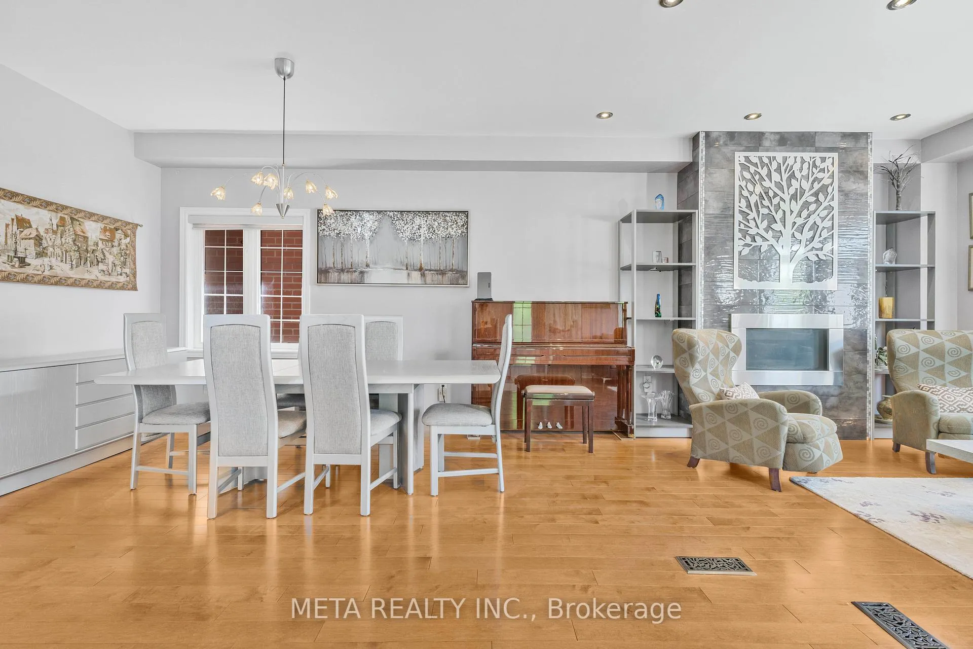 Photo 30 of 25 Crispin Court, Markham, Buttonville — HOMEH