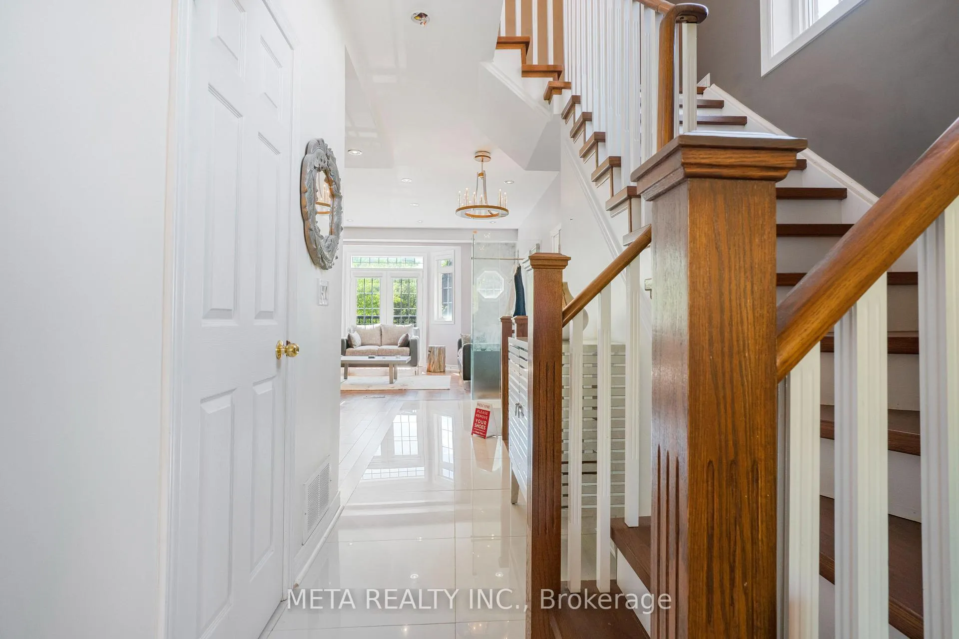 Photo 14 of 25 Crispin Court, Markham, Buttonville — HOMEH