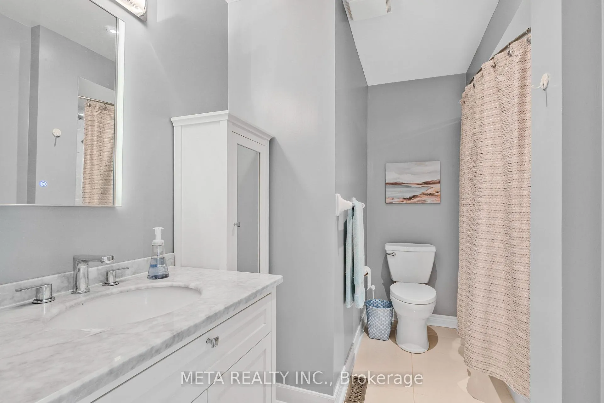 Photo 21 of 25 Crispin Court, Markham, Buttonville — HOMEH