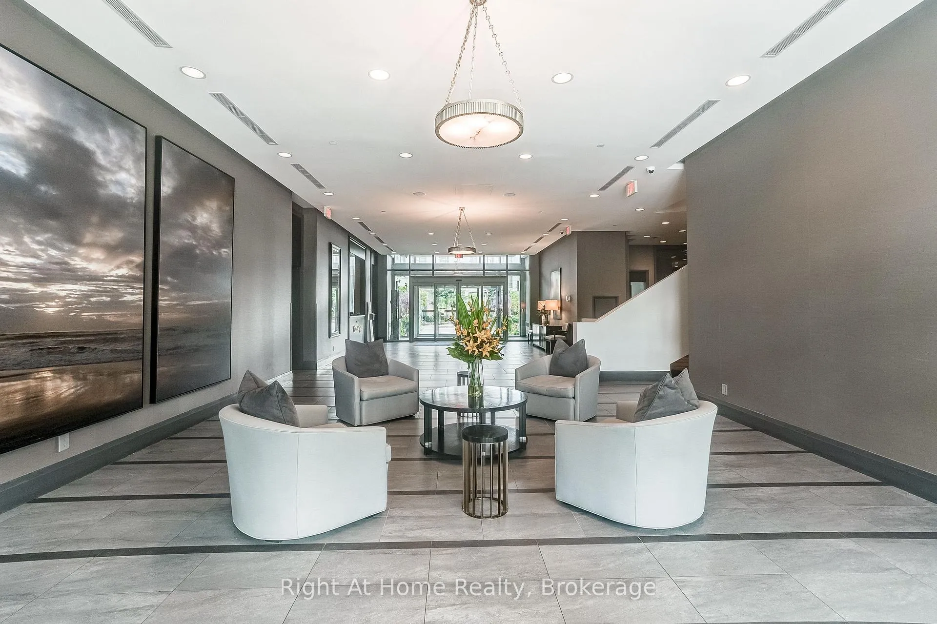 Photo 5 of Unit 201, 11 Bronte Road, Oakville, Bronte — HOMEH