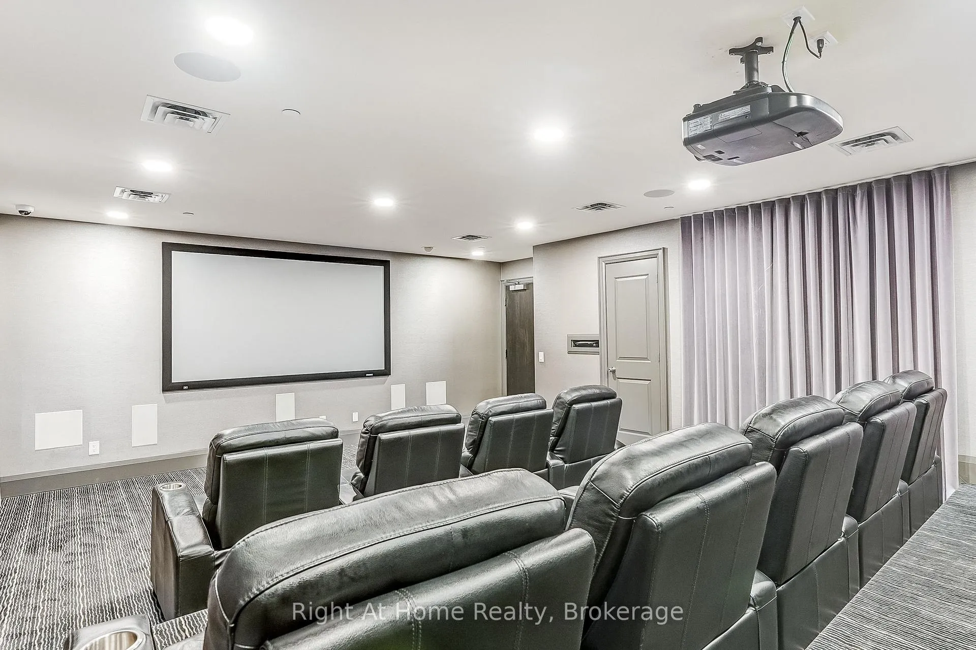 Photo 28 of Unit 201, 11 Bronte Road, Oakville, Bronte — HOMEH