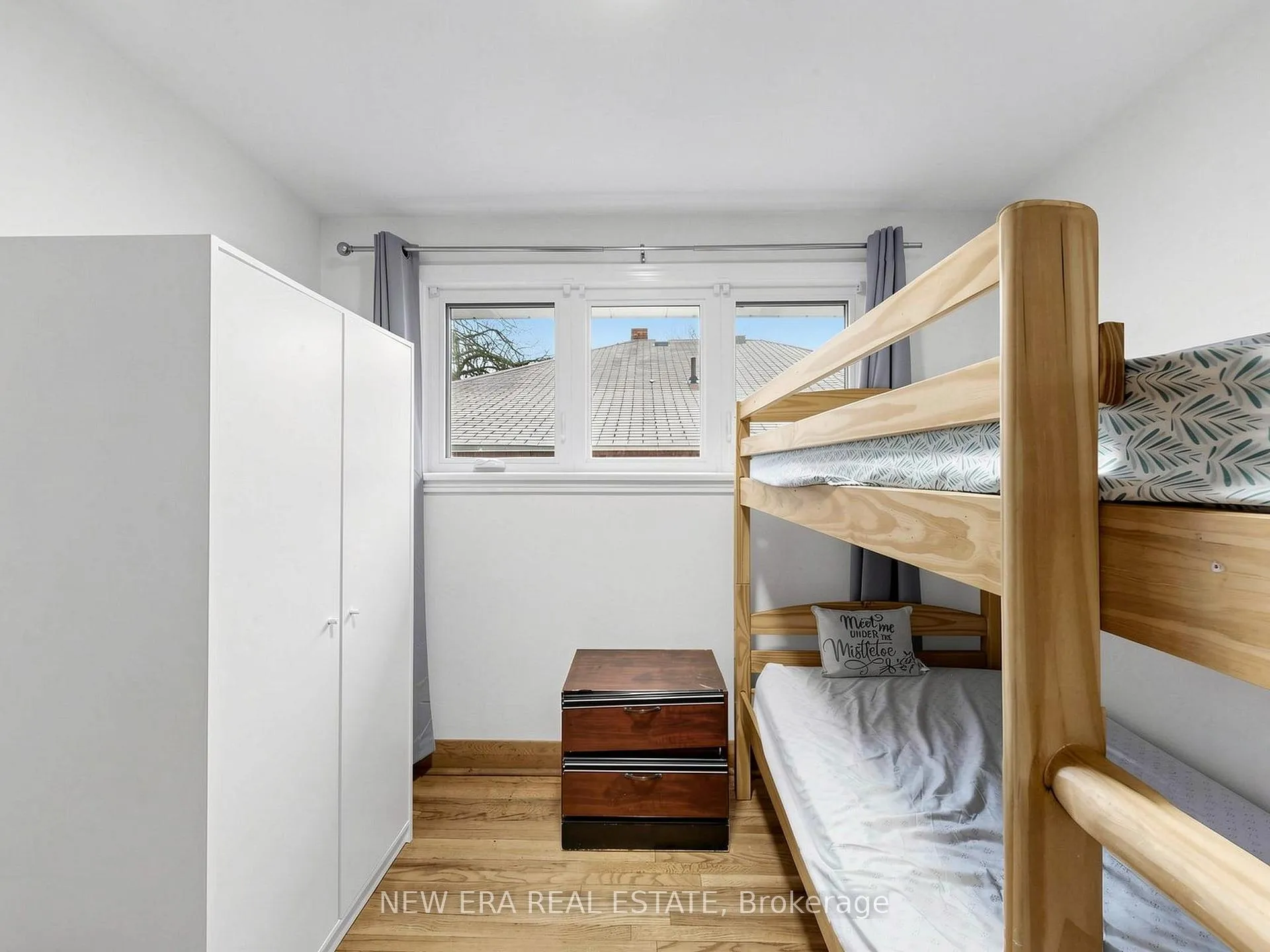 Photo 30 of 48 Christopher Drive, Cambridge, Christopher-Champlain — HOMEH