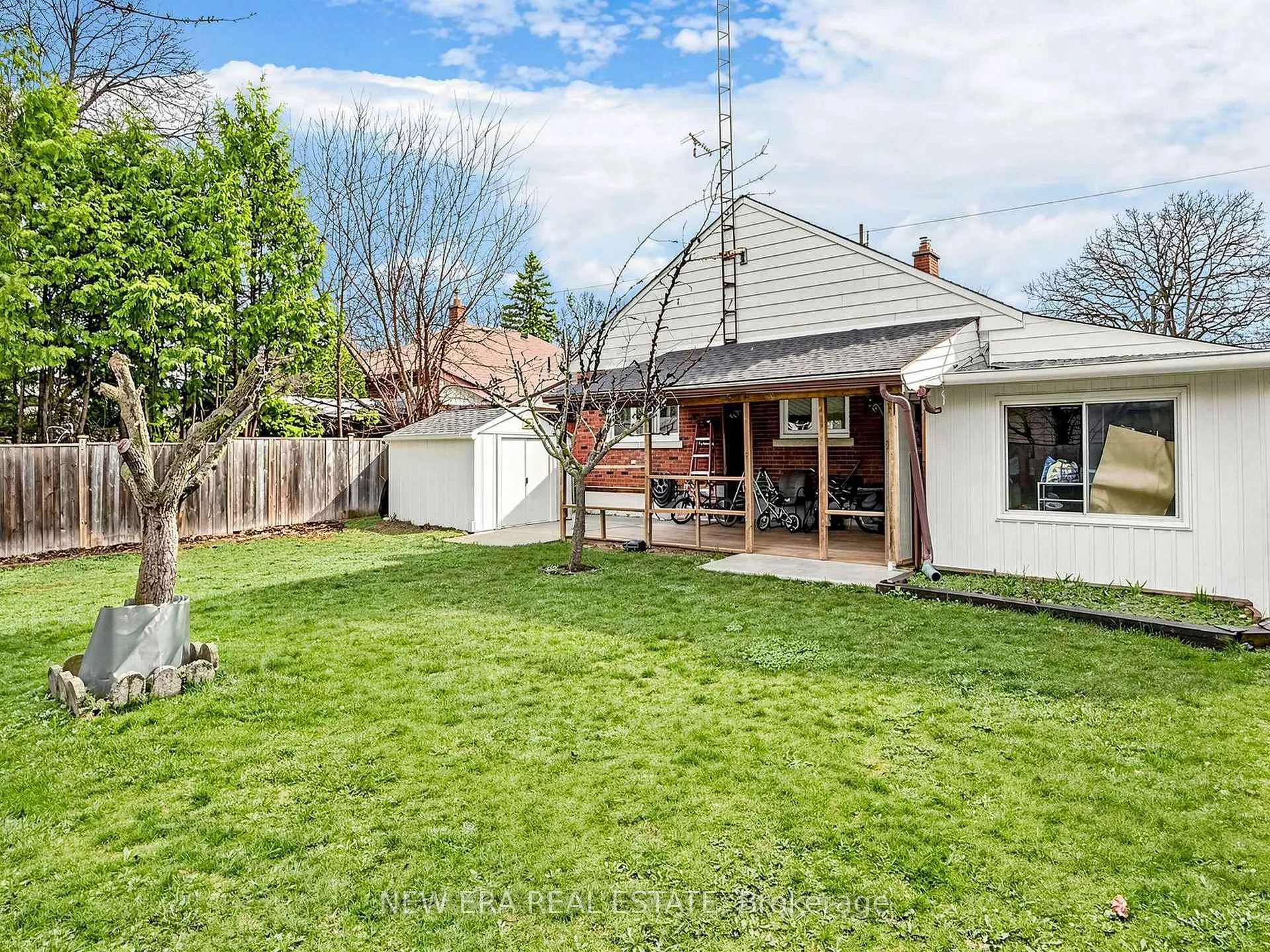 Photo 44 of 48 Christopher Drive, Cambridge, Christopher-Champlain — HOMEH