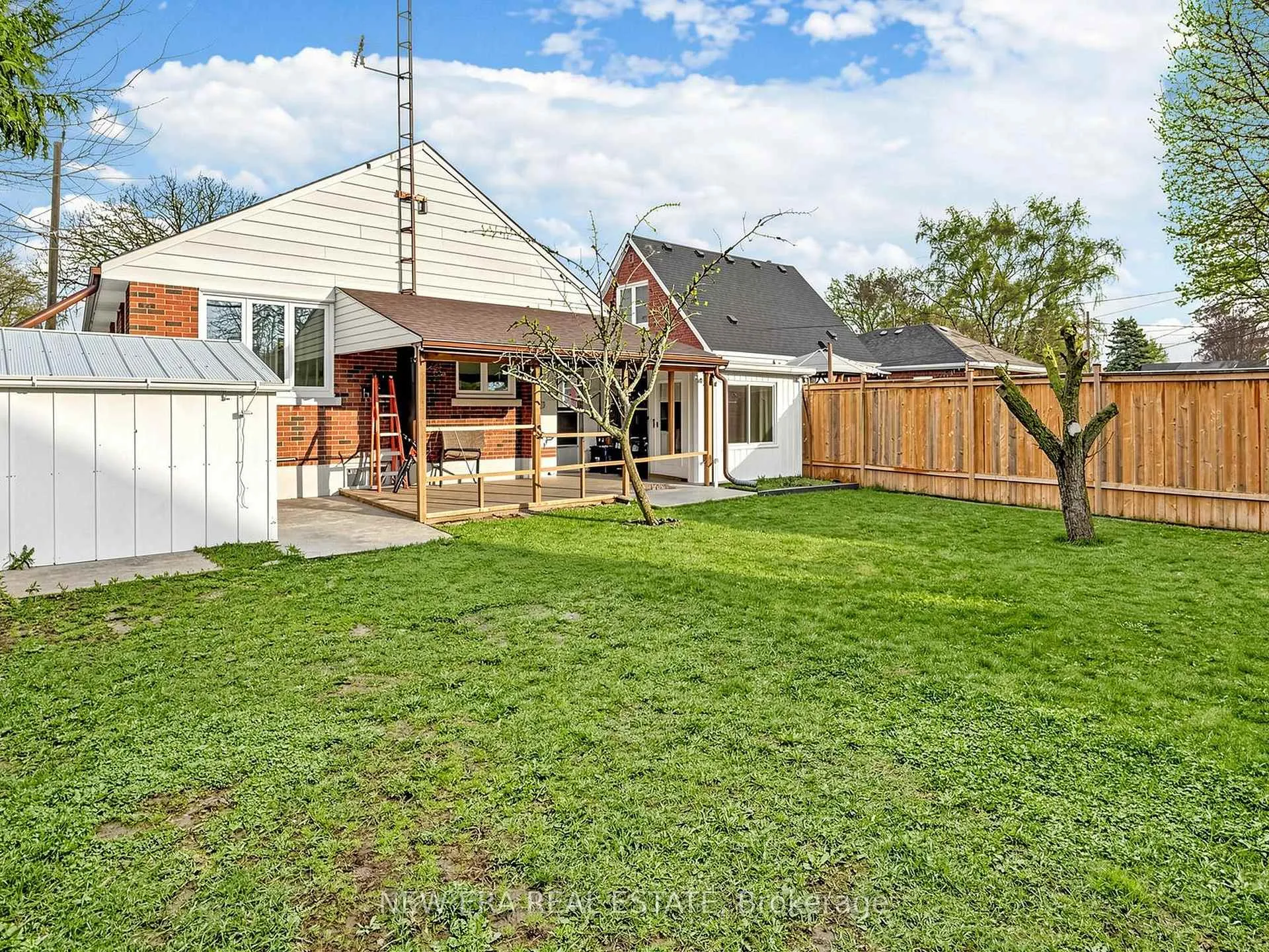 Photo 46 of 48 Christopher Drive, Cambridge, Christopher-Champlain — HOMEH