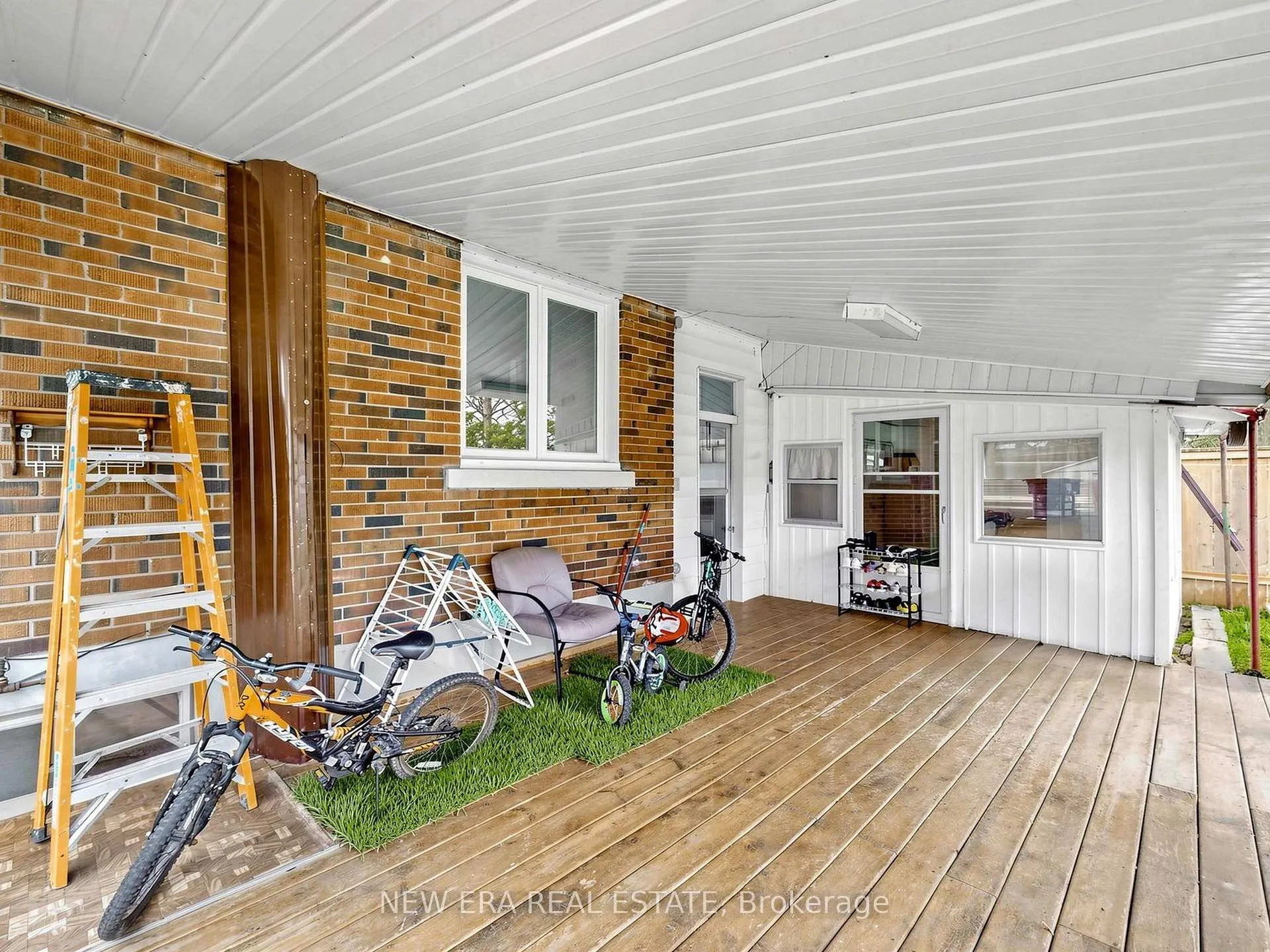 Photo 49 of 48 Christopher Drive, Cambridge, Christopher-Champlain — HOMEH