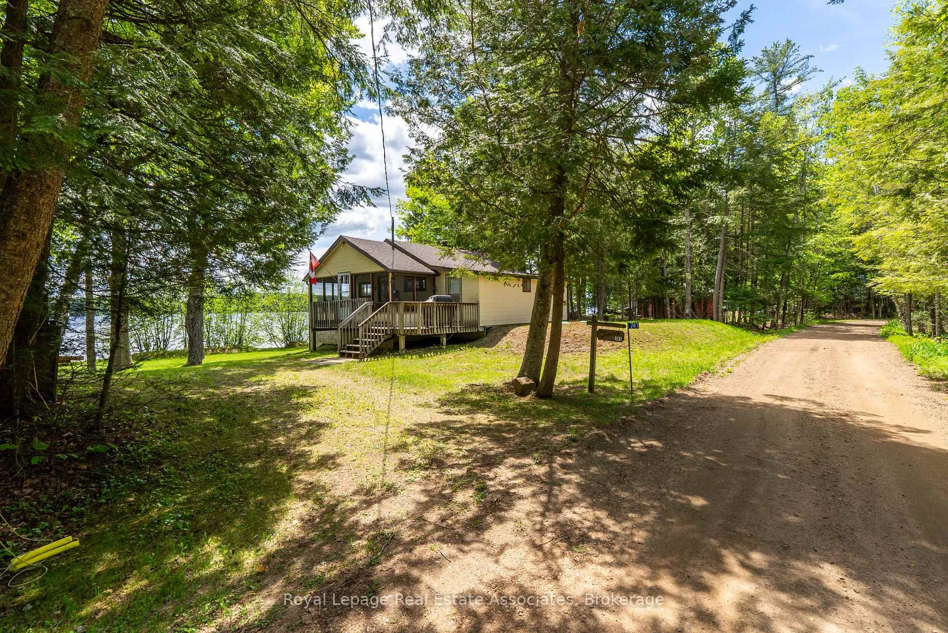 Photo 2 of 243 Beach Lane, Wollaston — HOMEH