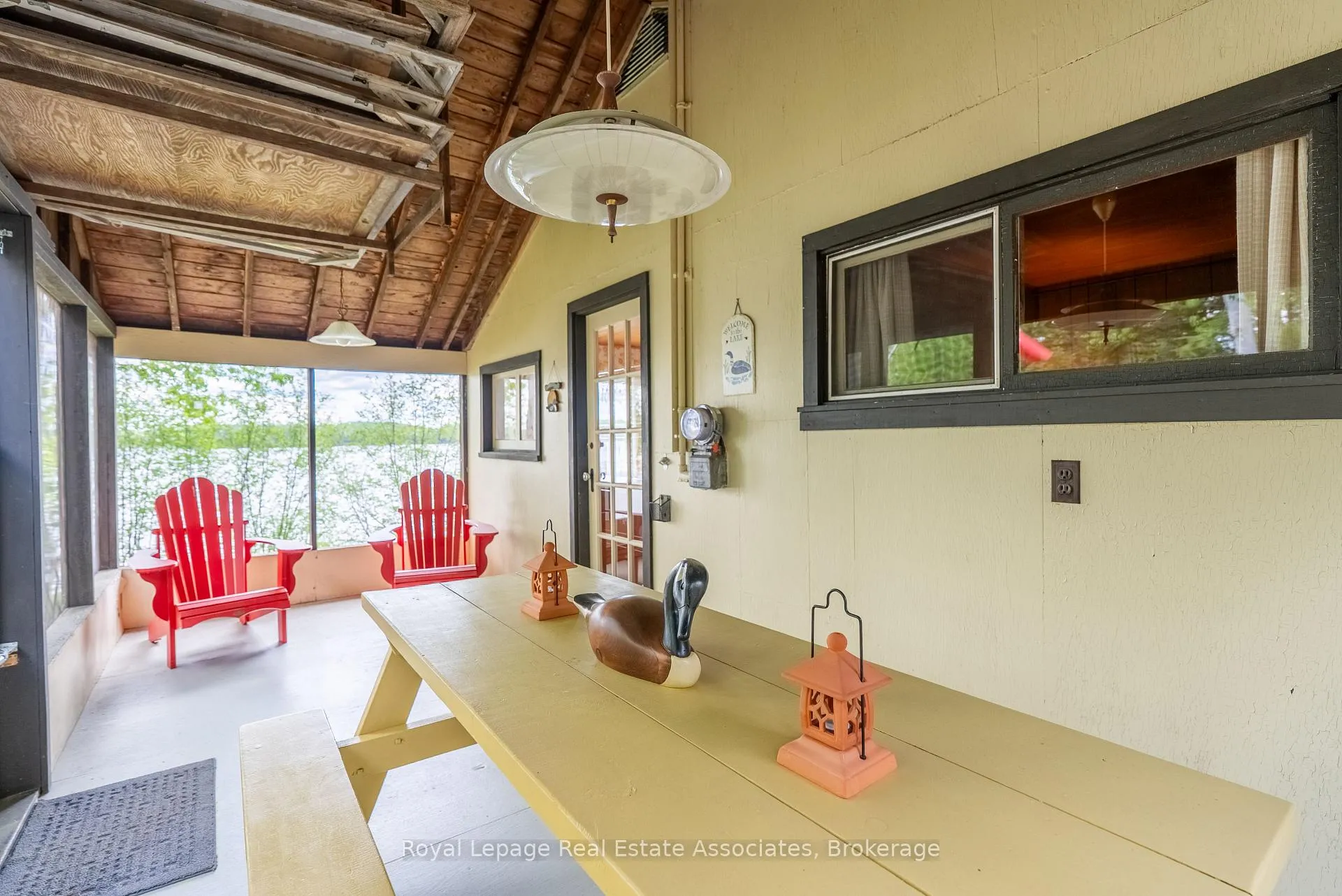 Photo 7 of 243 Beach Lane, Wollaston — HOMEH