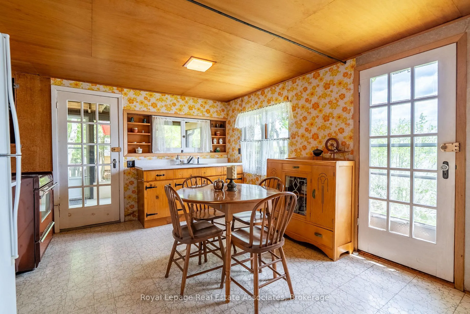 Photo 10 of 243 Beach Lane, Wollaston — HOMEH