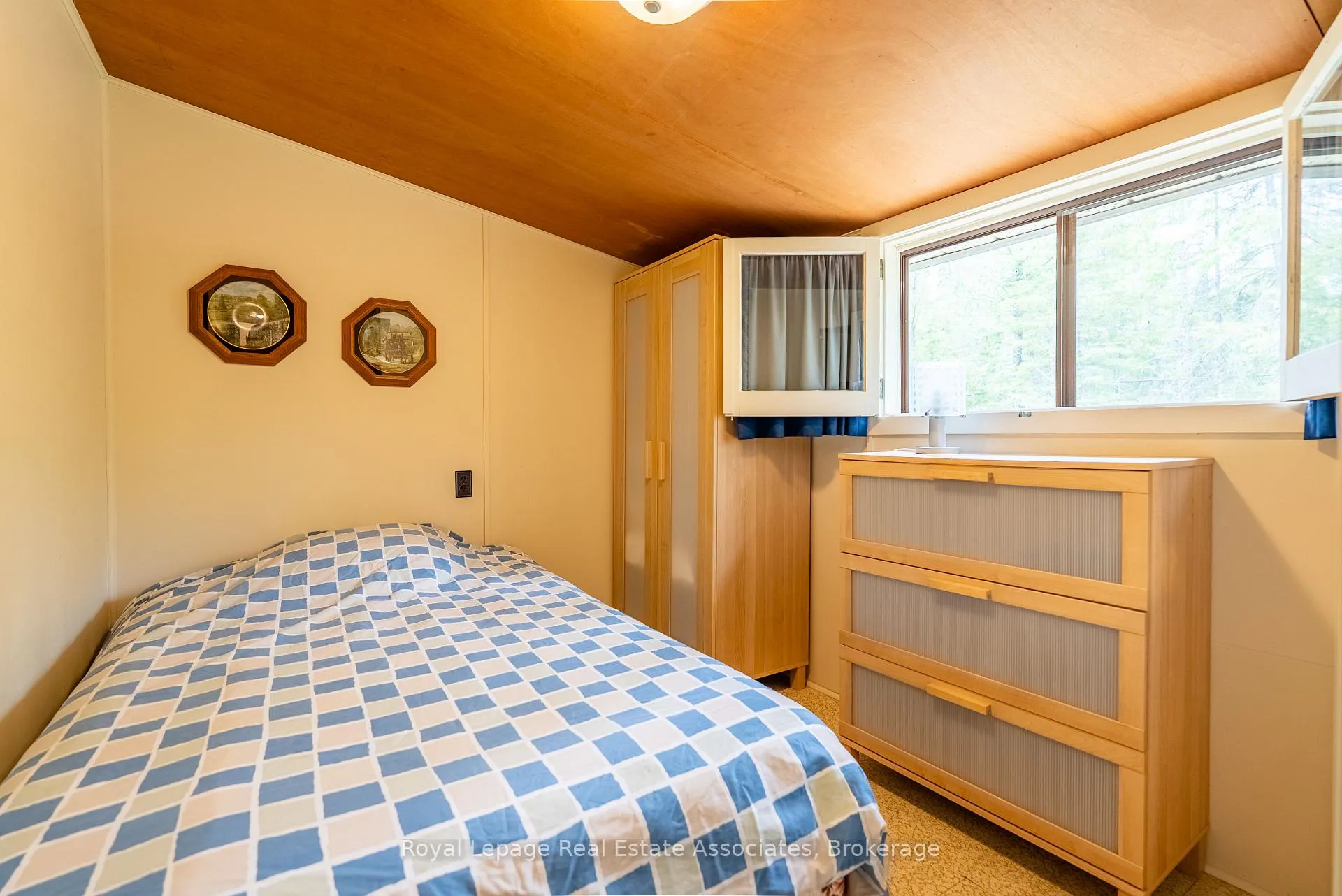 Photo 18 of 243 Beach Lane, Wollaston — HOMEH