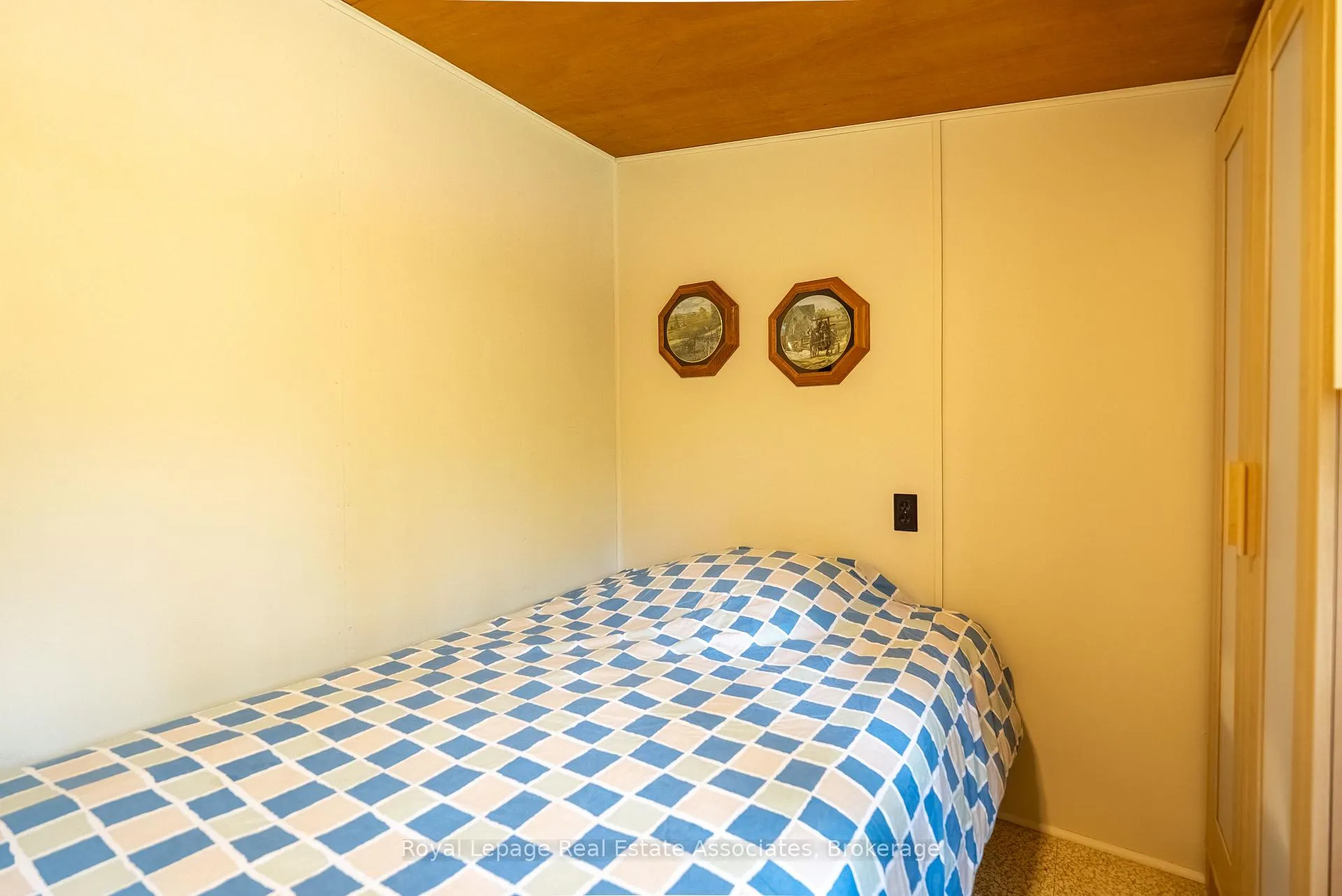 Photo 19 of 243 Beach Lane, Wollaston — HOMEH