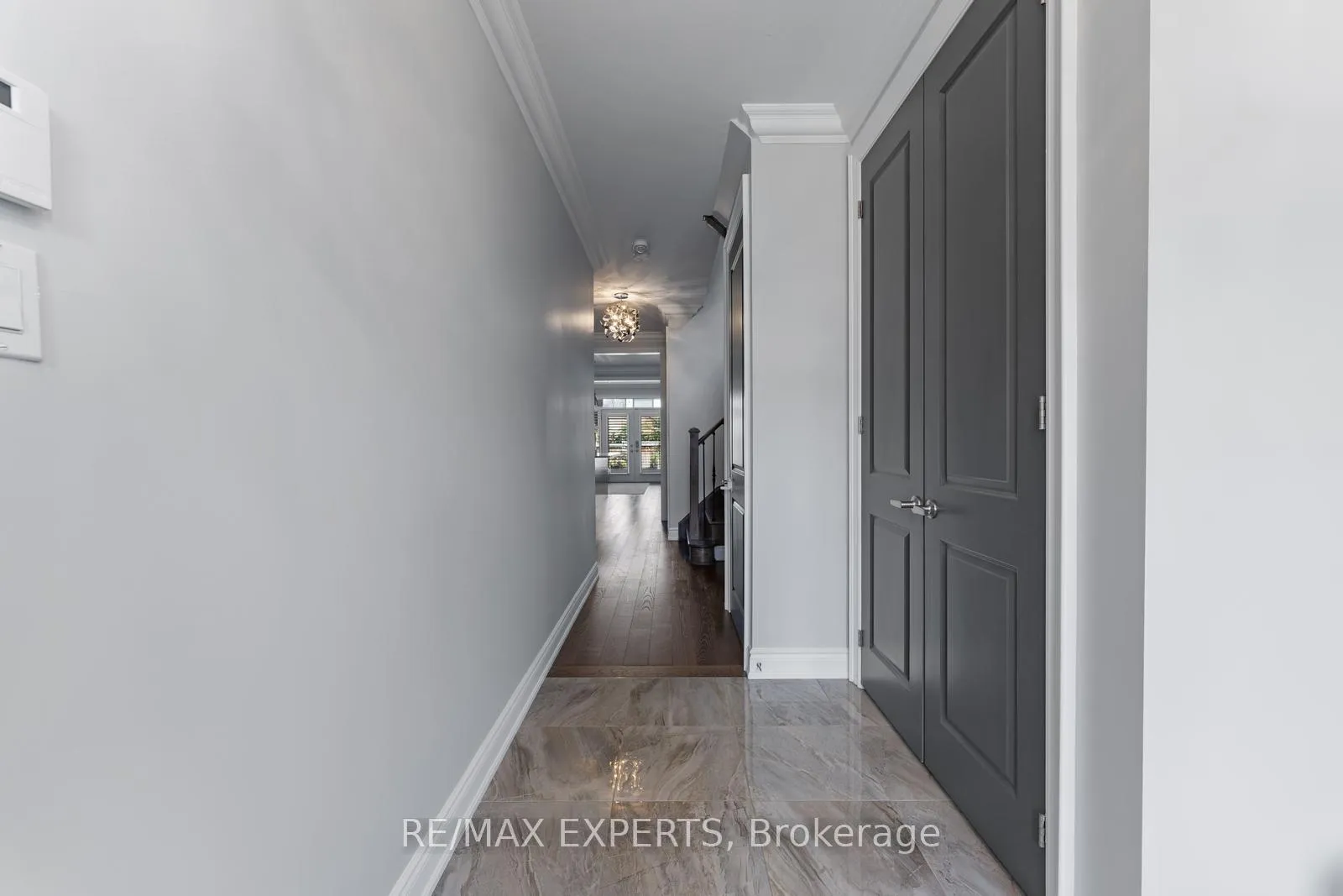 Photo 6 of 30 Zenith Avenue, Vaughan, Kleinburg — HOMEH