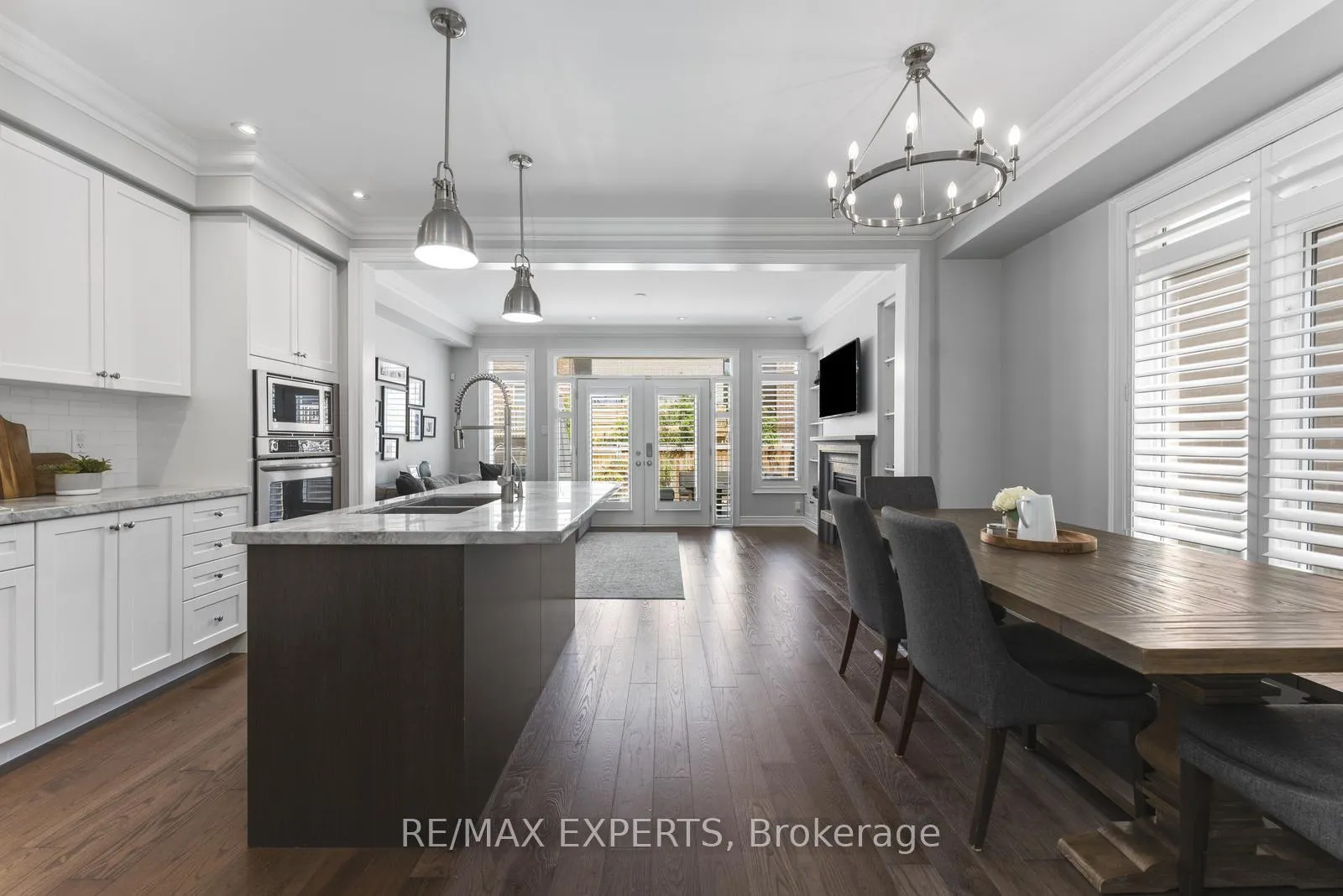 Photo 7 of 30 Zenith Avenue, Vaughan, Kleinburg — HOMEH