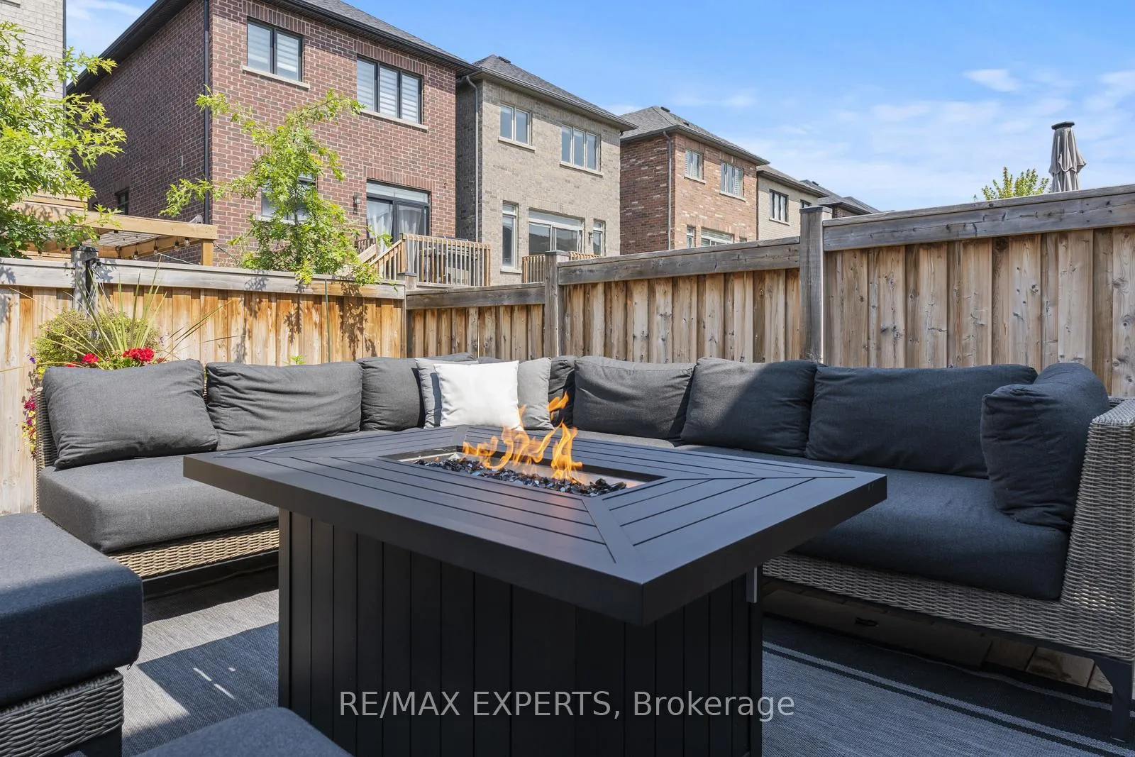 Photo 46 of 30 Zenith Avenue, Vaughan, Kleinburg — HOMEH