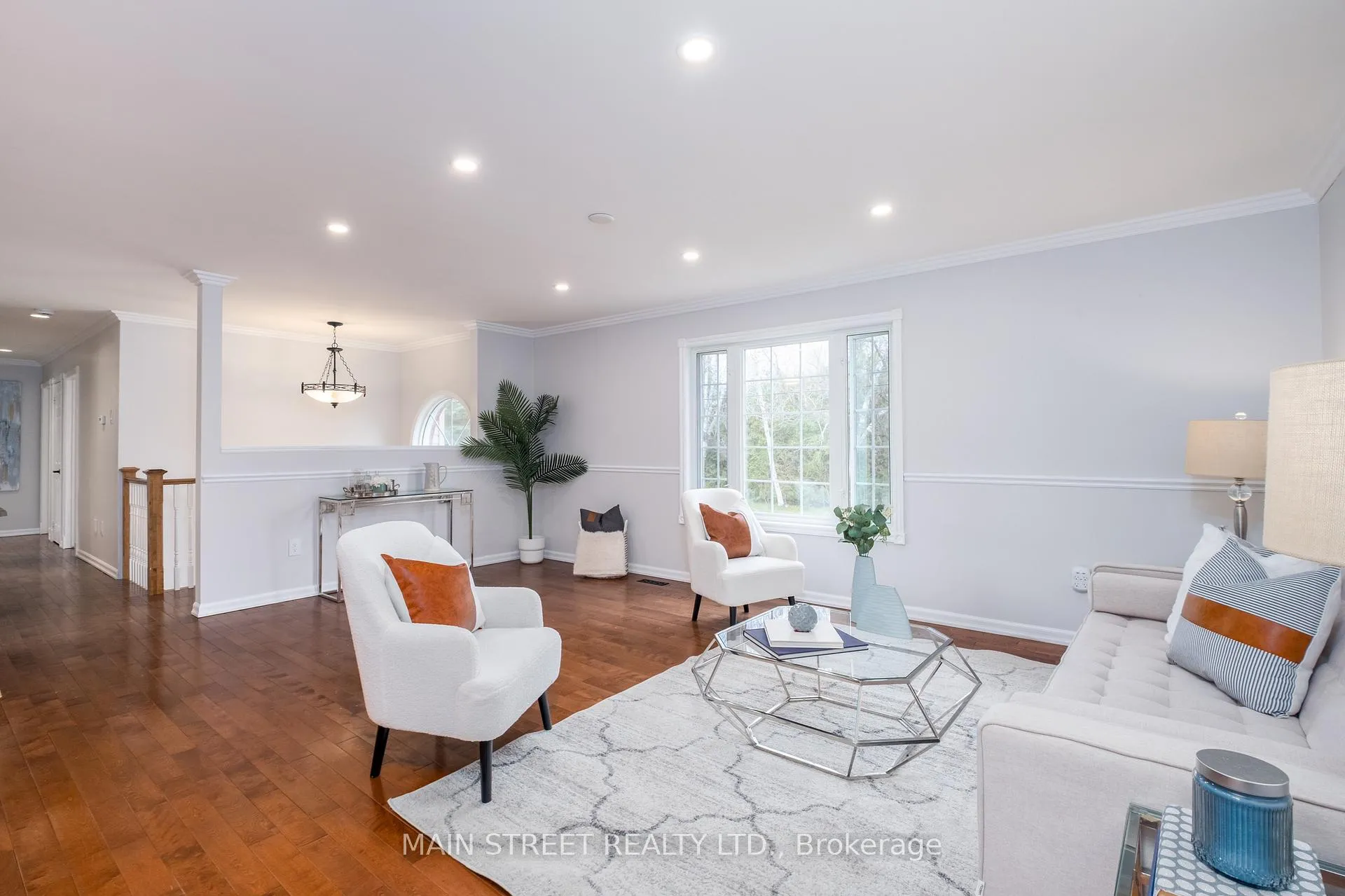 Photo 8 of 41 Bedford Road, Georgina, Sutton & Jackson's Point — HOMEH