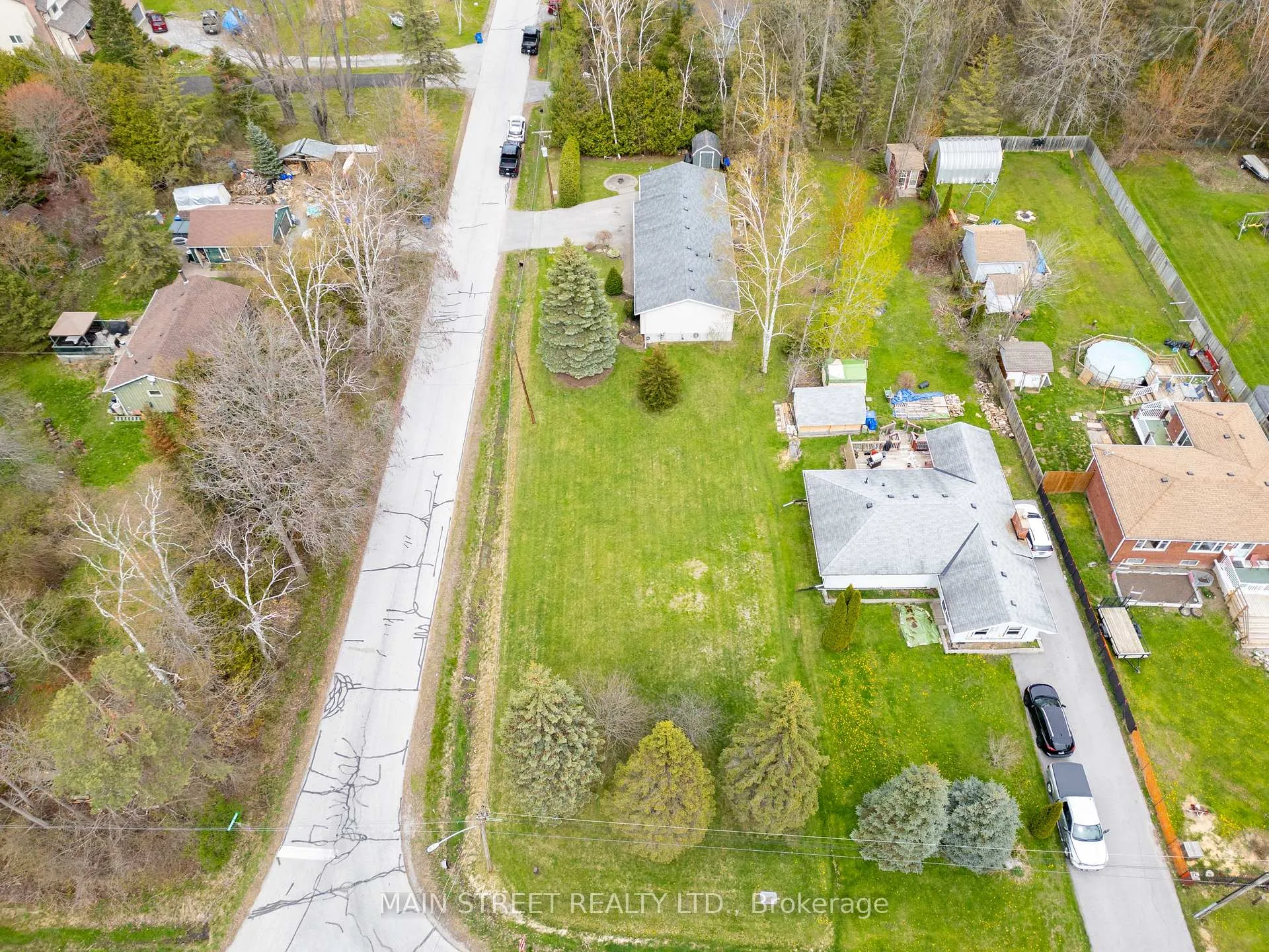Photo 19 of 41 Bedford Road, Georgina, Sutton & Jackson's Point — HOMEH