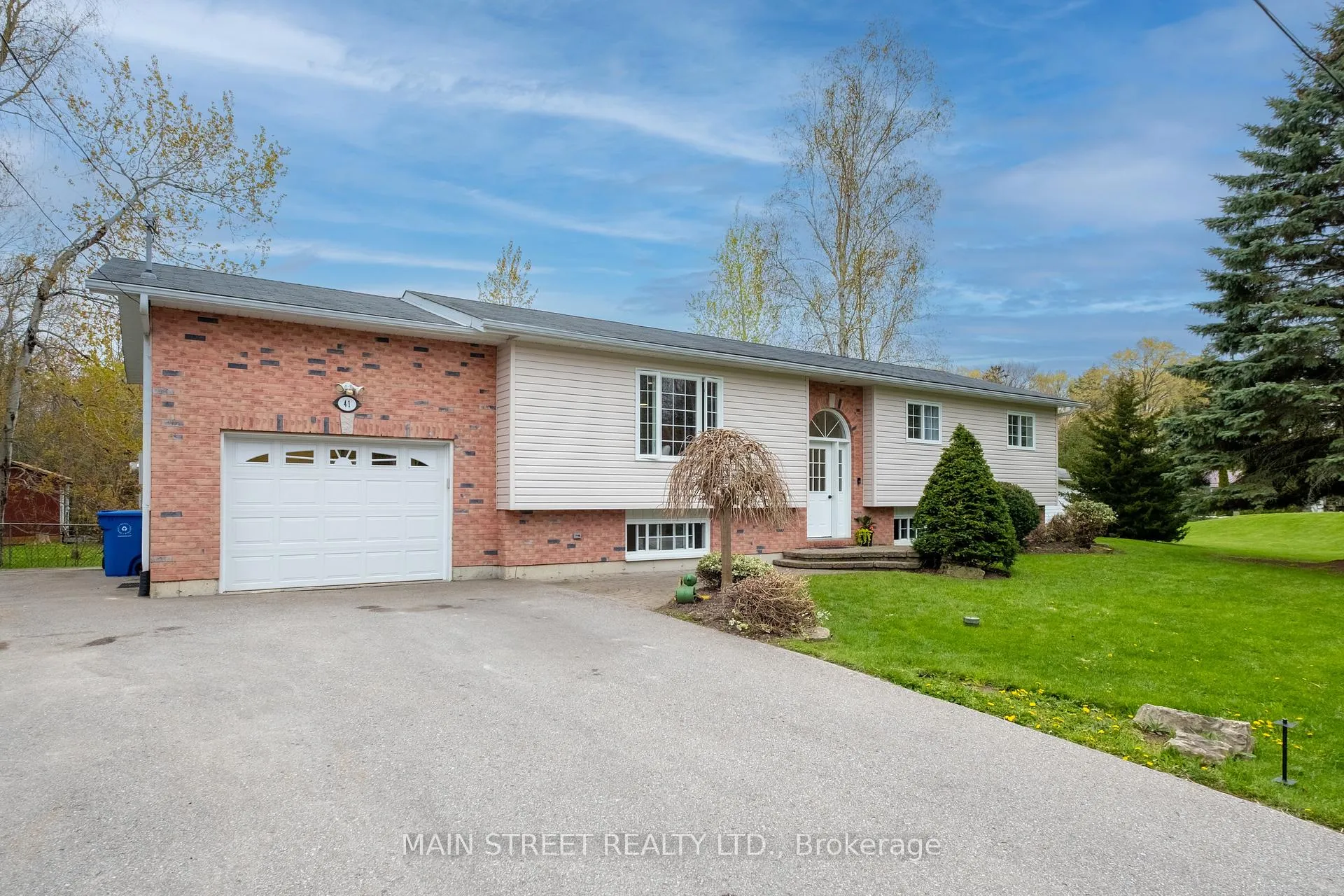 Photo 20 of 41 Bedford Road, Georgina, Sutton & Jackson's Point — HOMEH