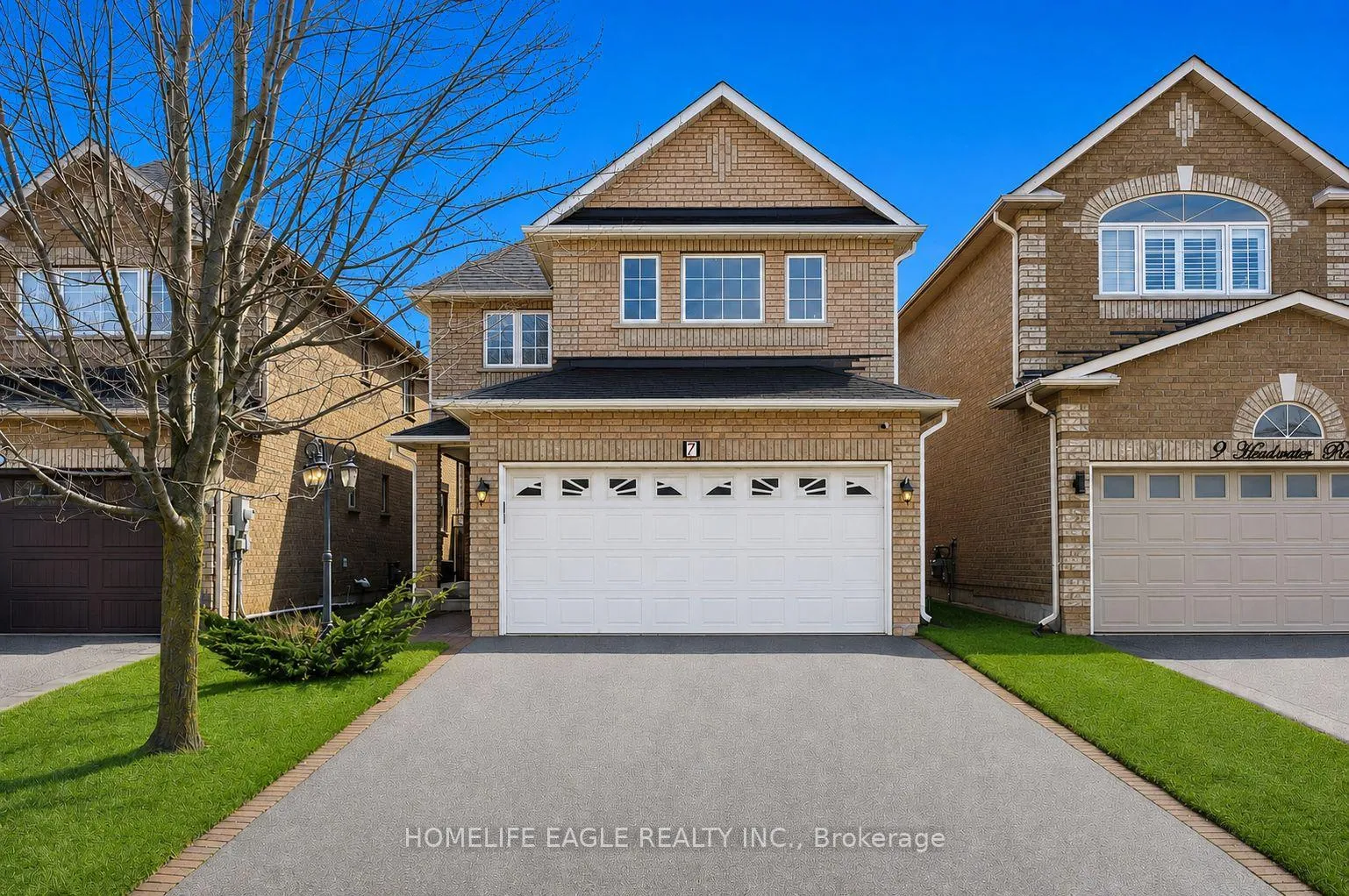 Front of 7 Headwater Road