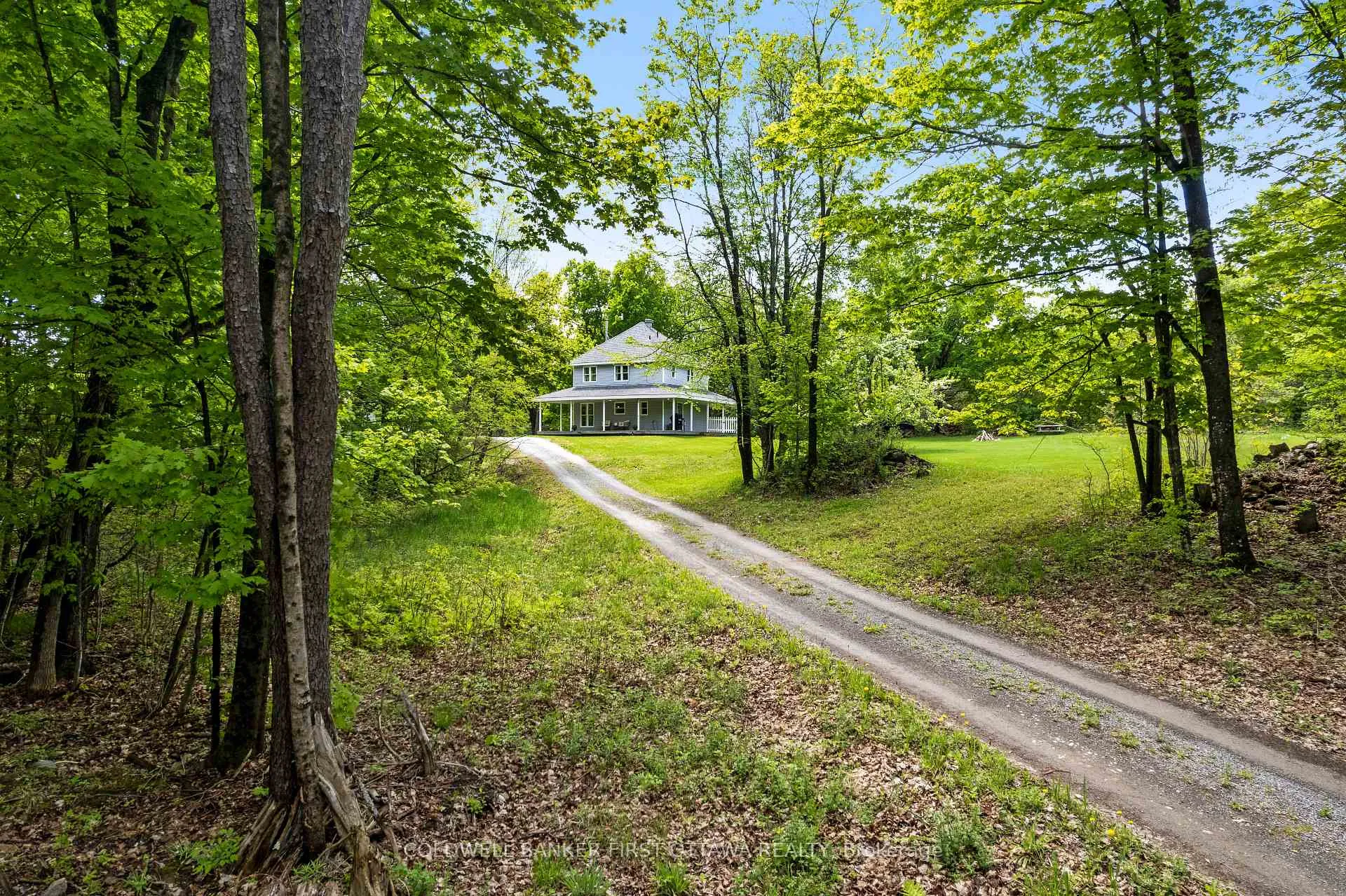 Photo 4 of 2511 Concession 10C, Lanark Highlands, Lanark Highlands (Lanark) Twp — HOMEH