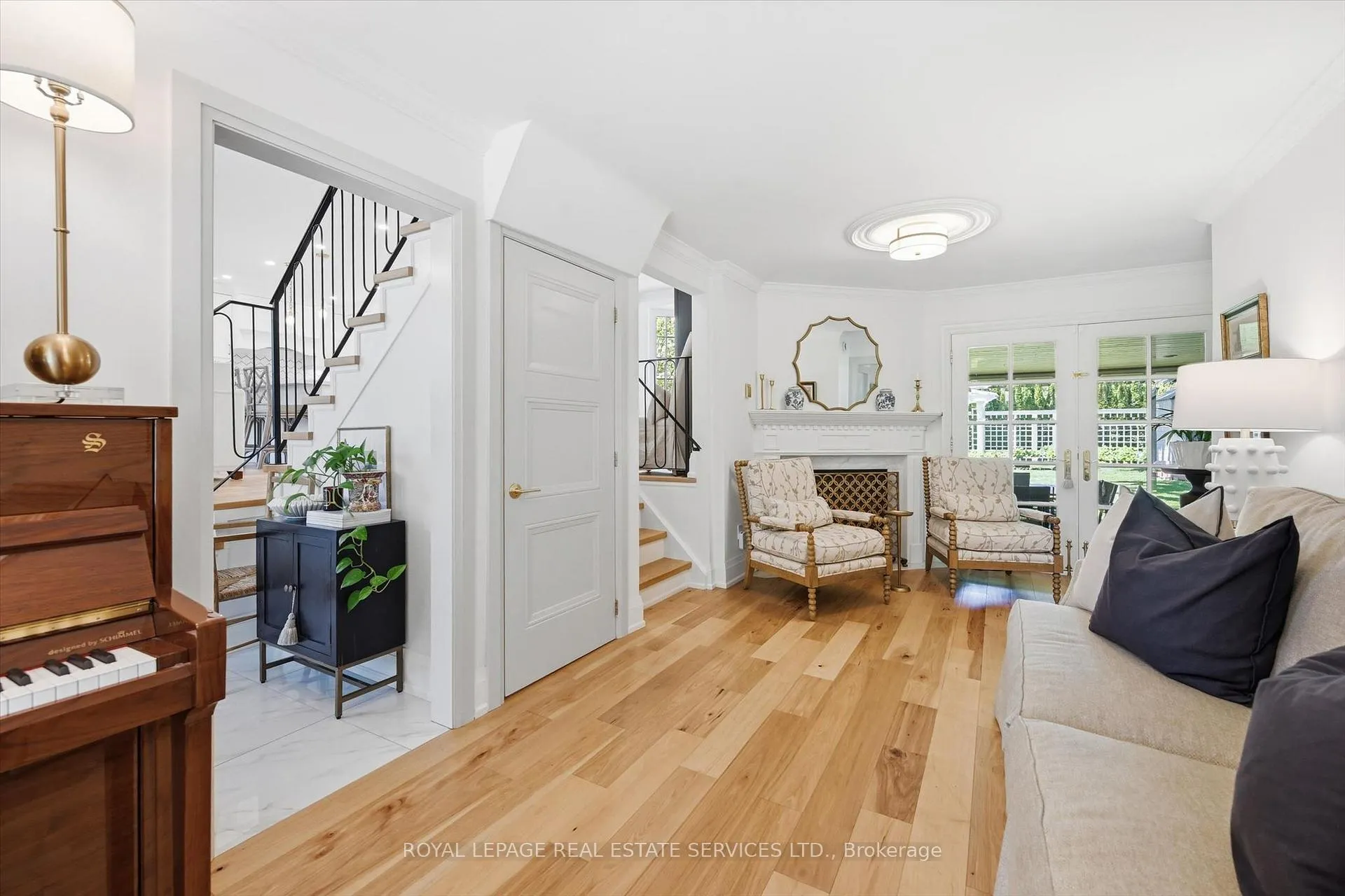 Photo 12 of 194 Solingate Drive, Oakville, Bronte — HOMEH