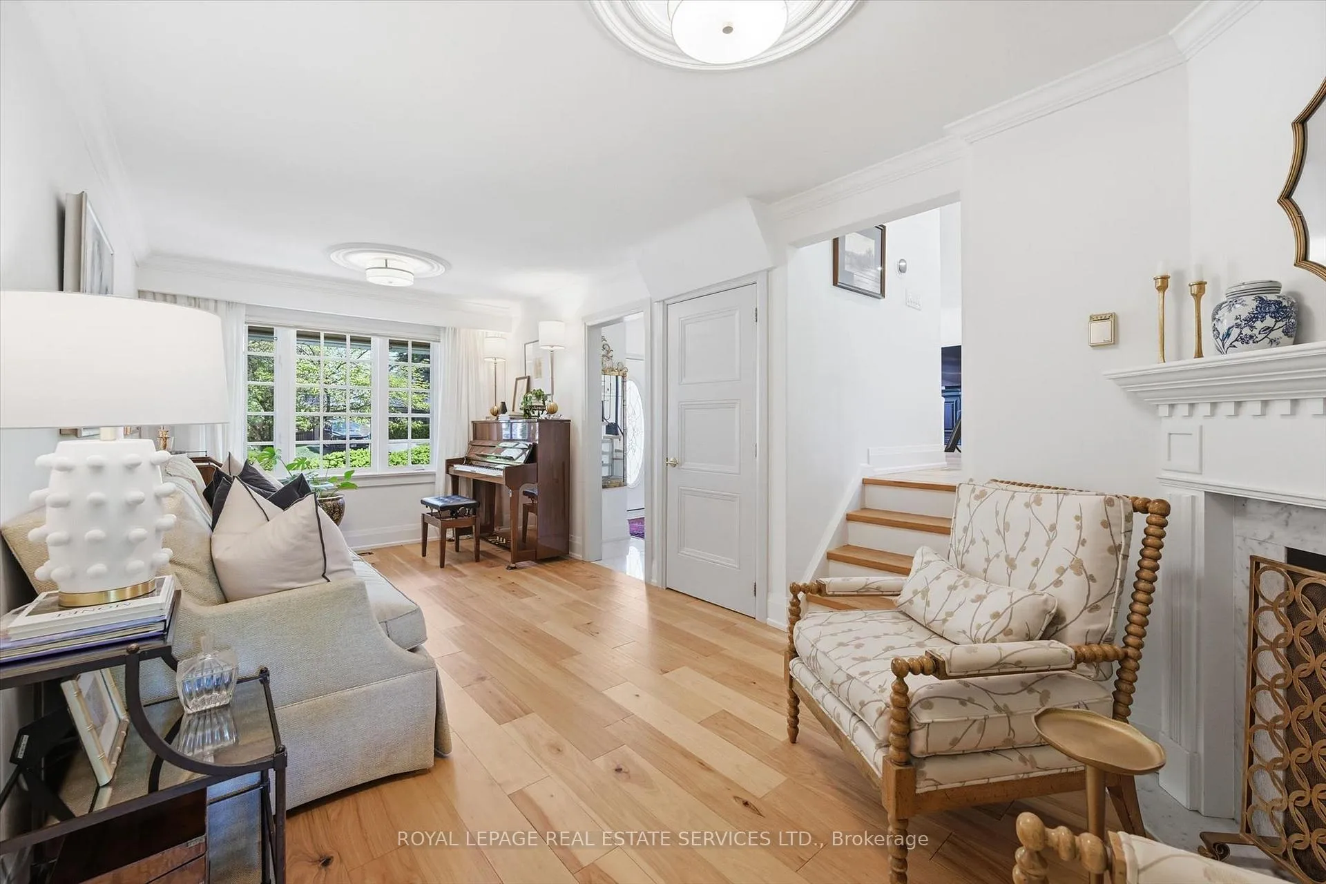Photo 13 of 194 Solingate Drive, Oakville, Bronte — HOMEH