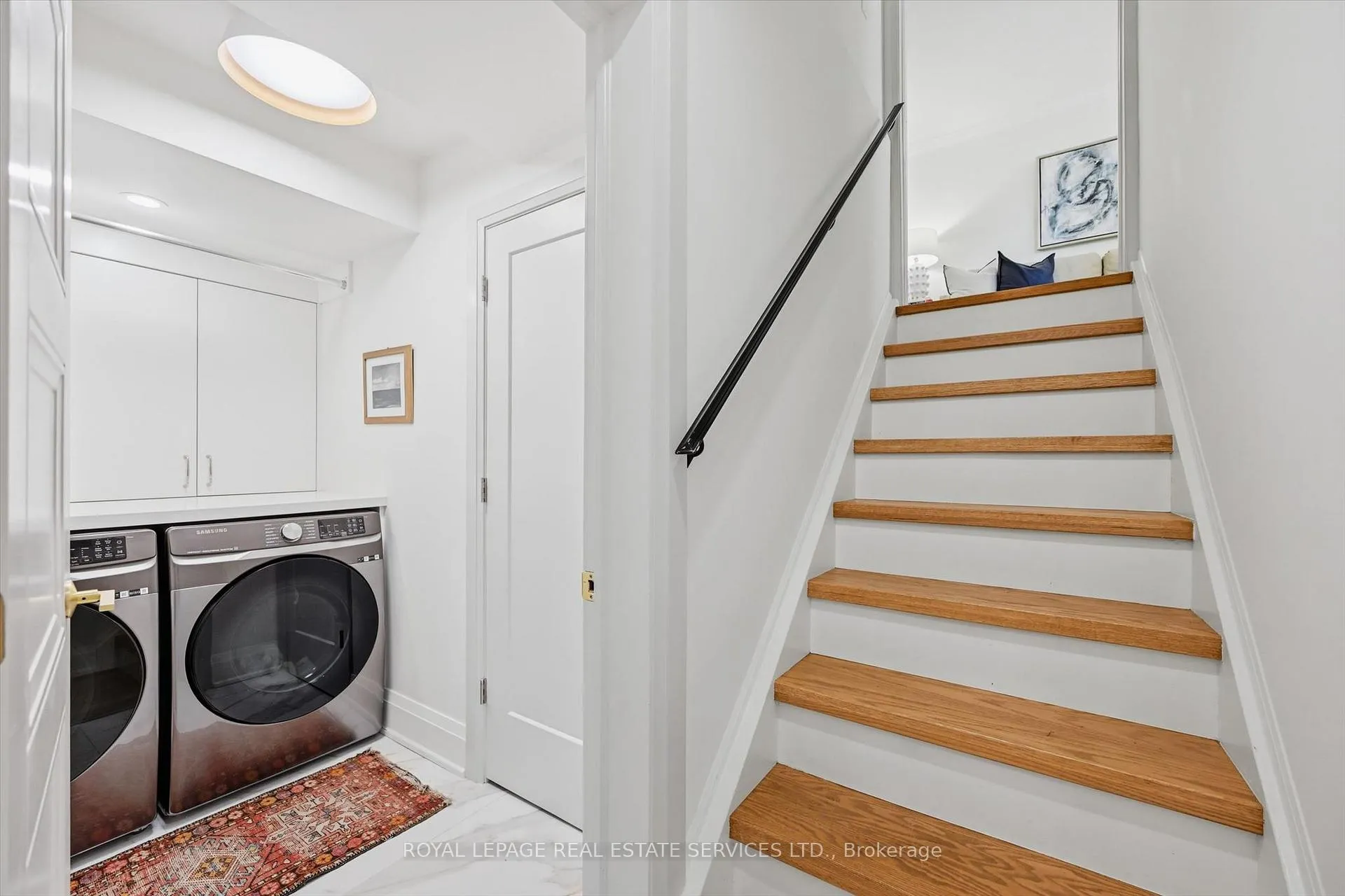 Photo 34 of 194 Solingate Drive, Oakville, Bronte — HOMEH