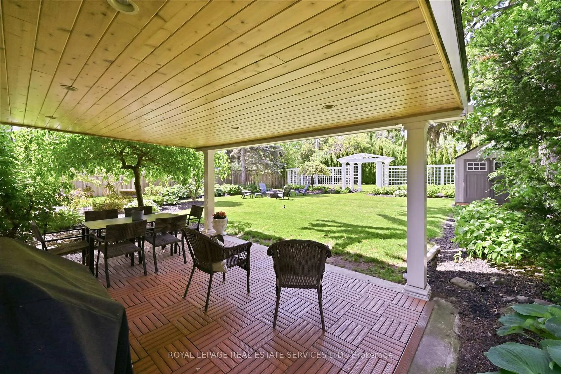 Photo 42 of 194 Solingate Drive, Oakville, Bronte — HOMEH