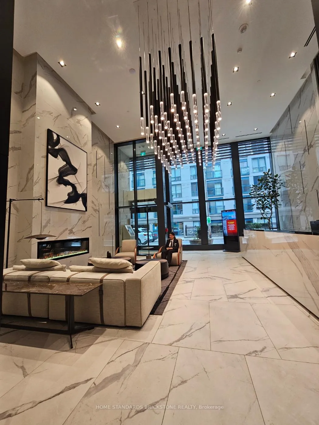 Photo 7 of Unit LPH11, 82 Dalhousie Street, Toronto, Church-Yonge Corridor — HOMEH