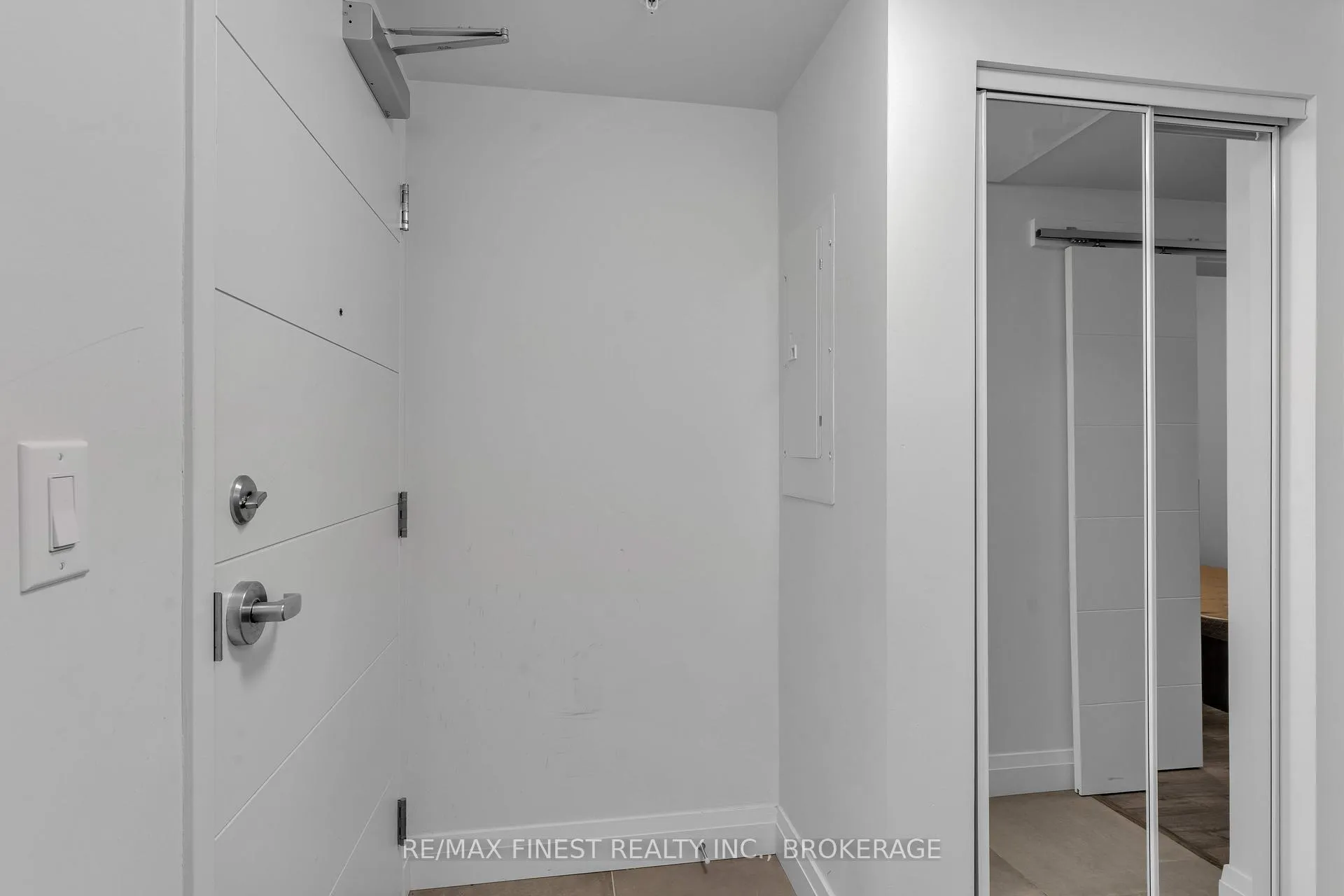 Photo 6 of Unit 340, 652 Princess Street, Kingston, Central City East — HOMEH
