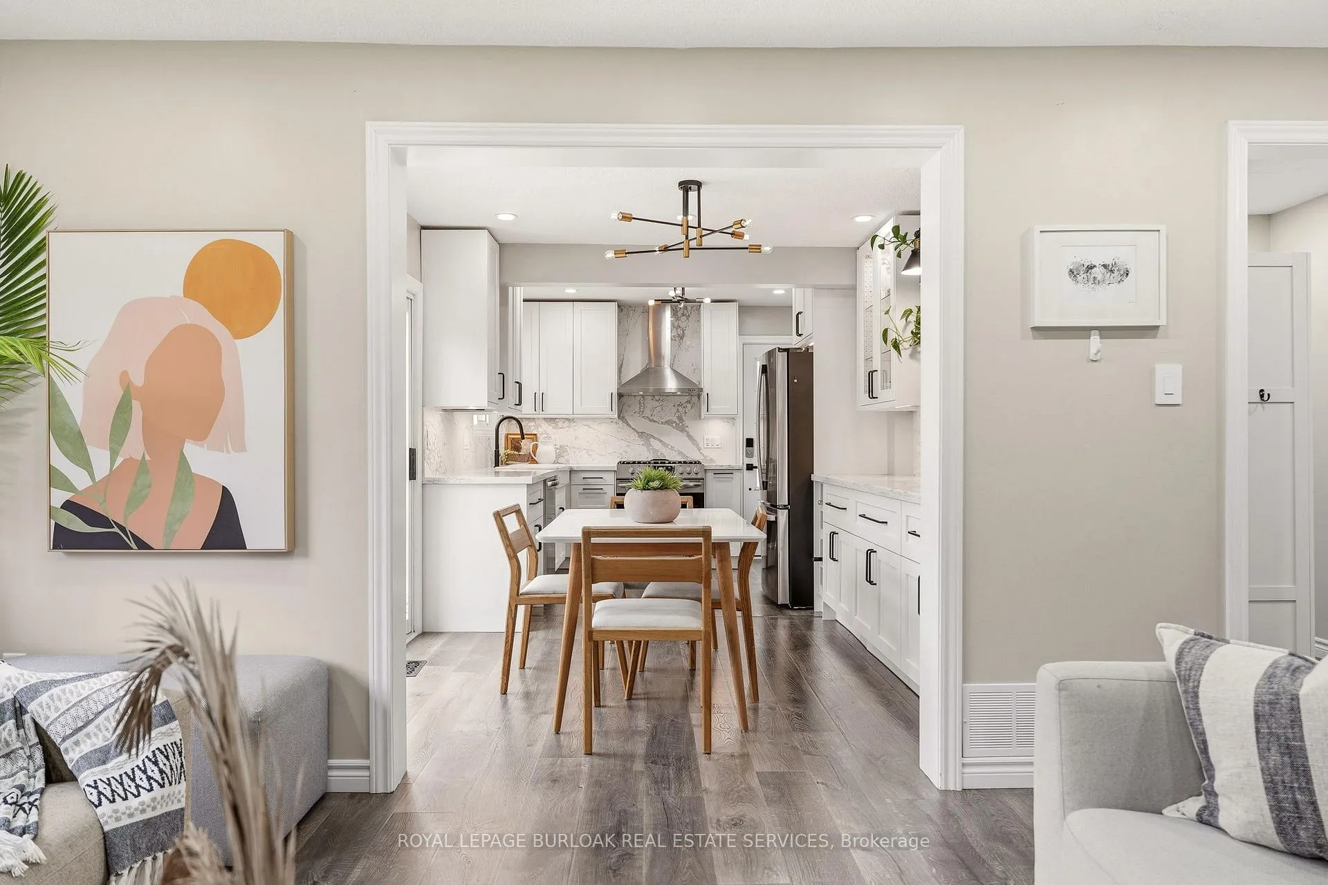 Photo 5 of 1191 Limeridge Road, Hamilton, Lisgar — HOMEH