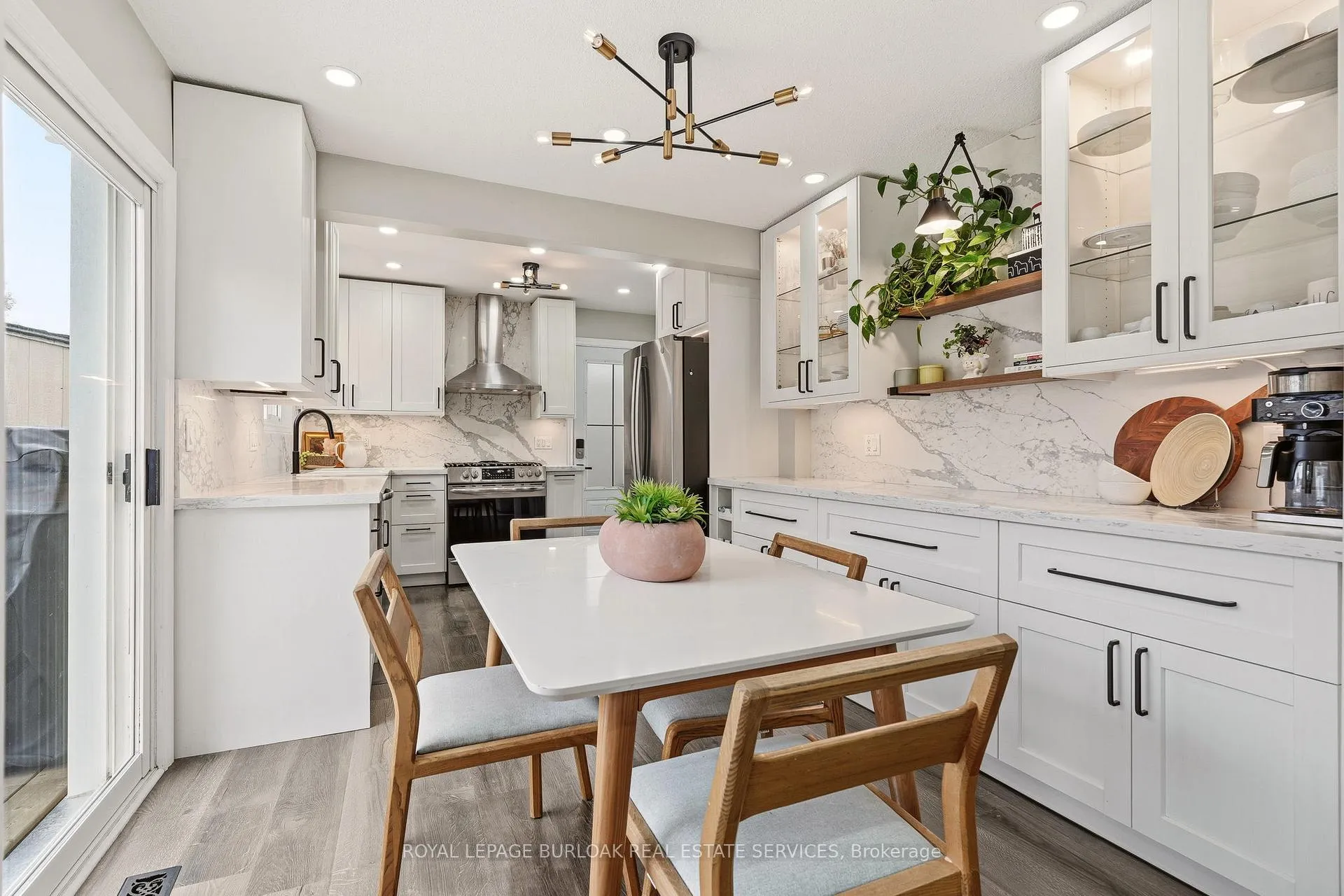 Photo 7 of 1191 Limeridge Road, Hamilton, Lisgar — HOMEH