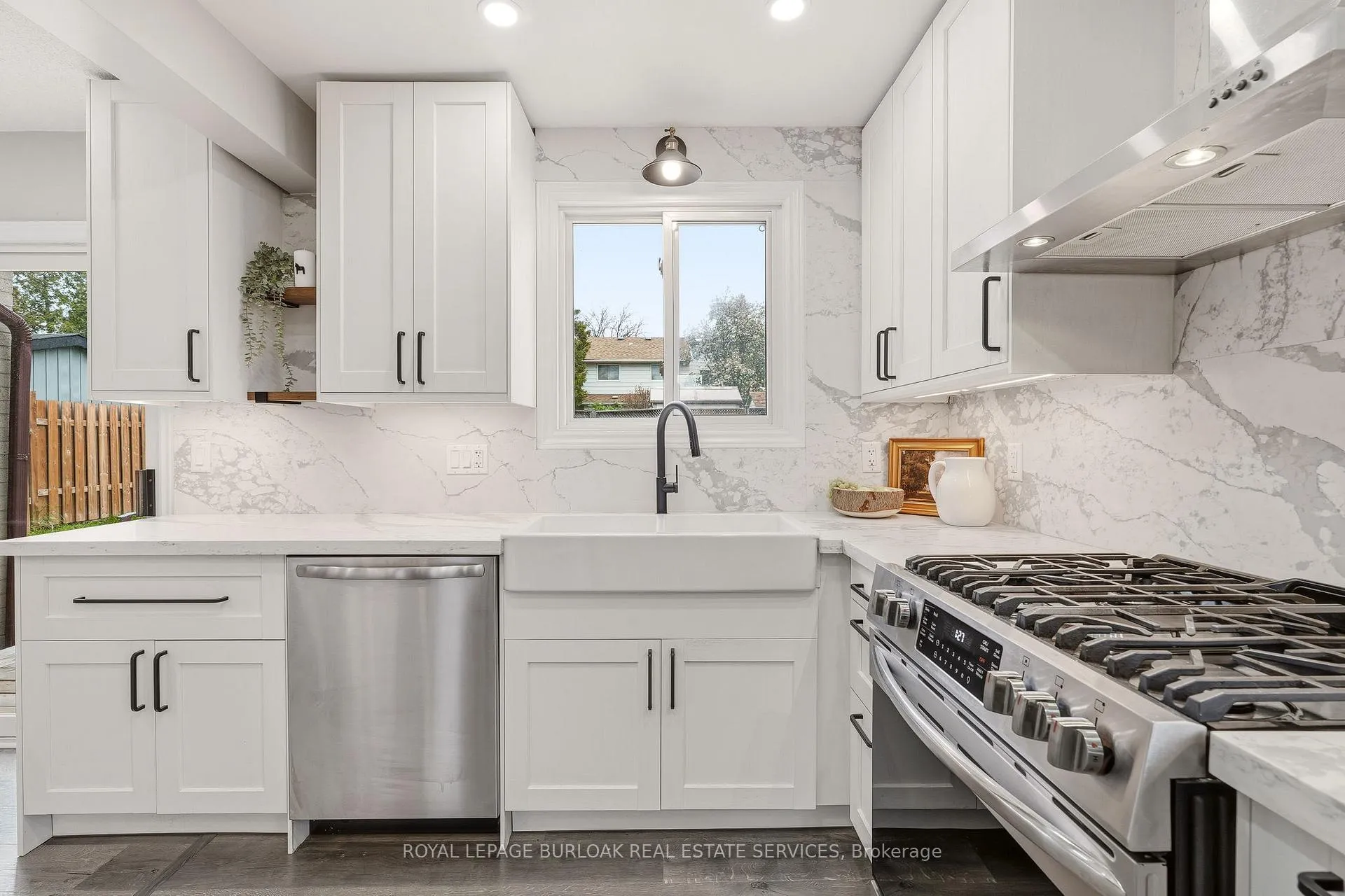 Photo 11 of 1191 Limeridge Road, Hamilton, Lisgar — HOMEH