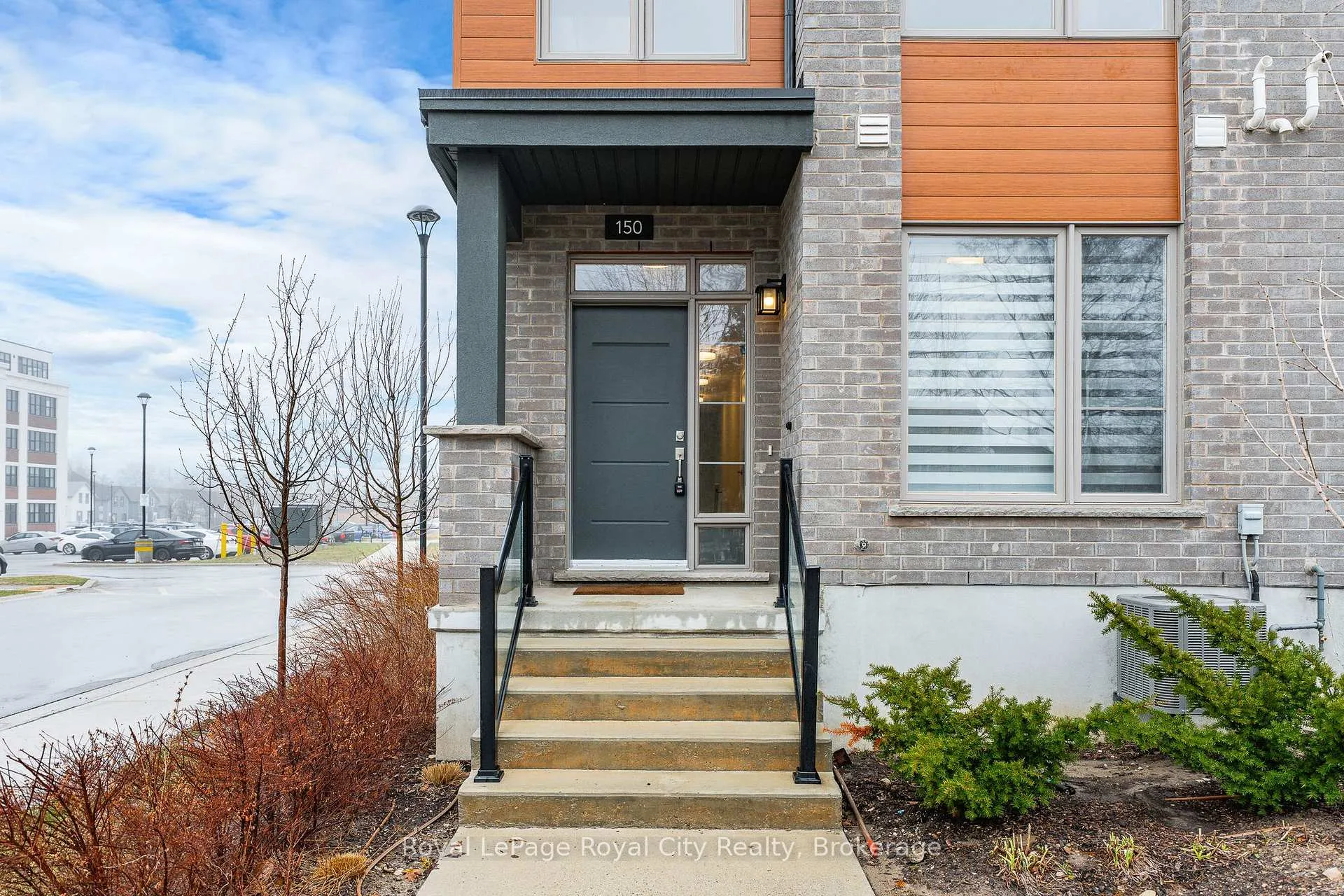Photo 2 of 150 Huron Street, Guelph, St. Patrick's Ward — HOMEH