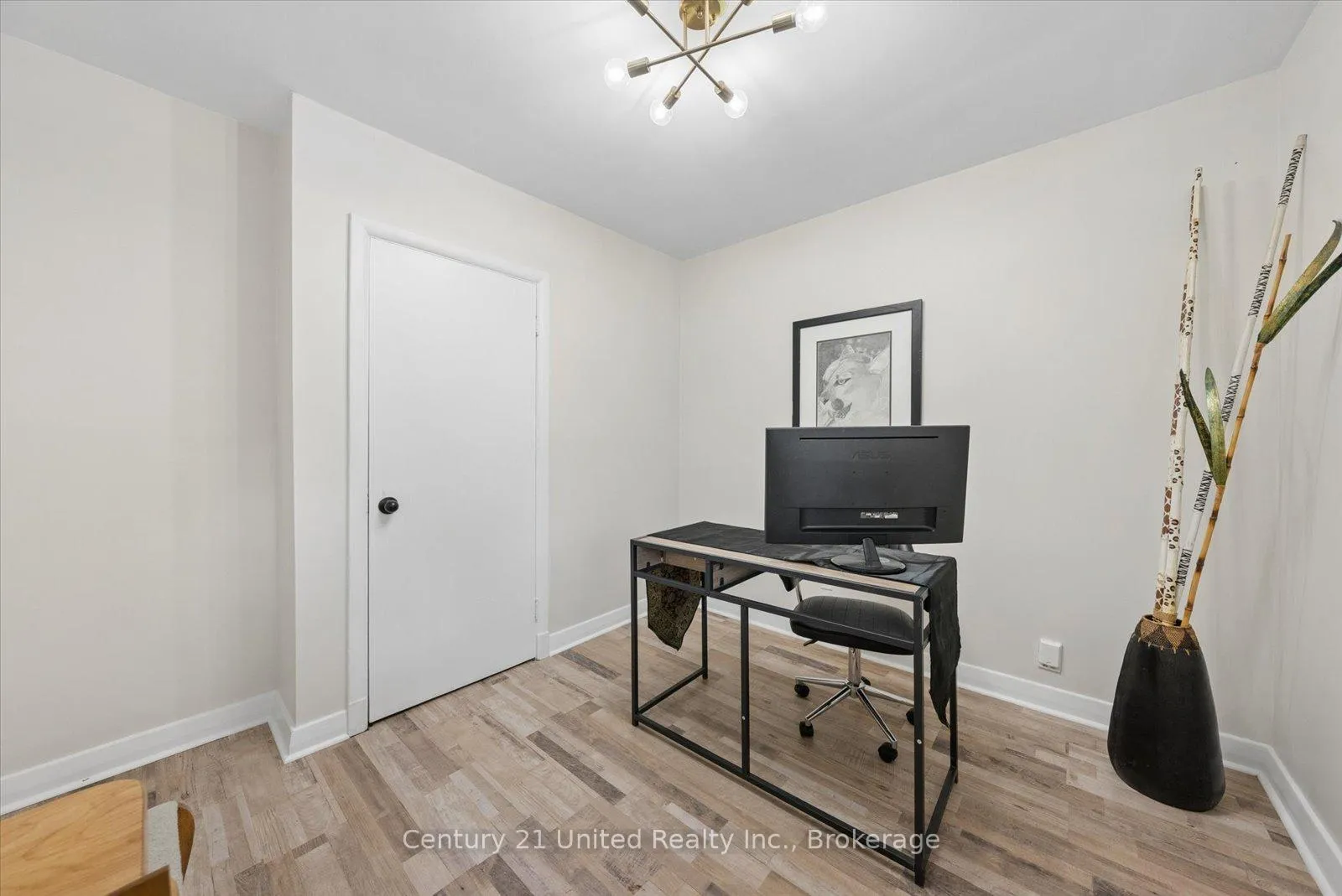 Photo 29 of 193 Shelbourne Street, Peterborough, Northcrest Ward 5 — HOMEH