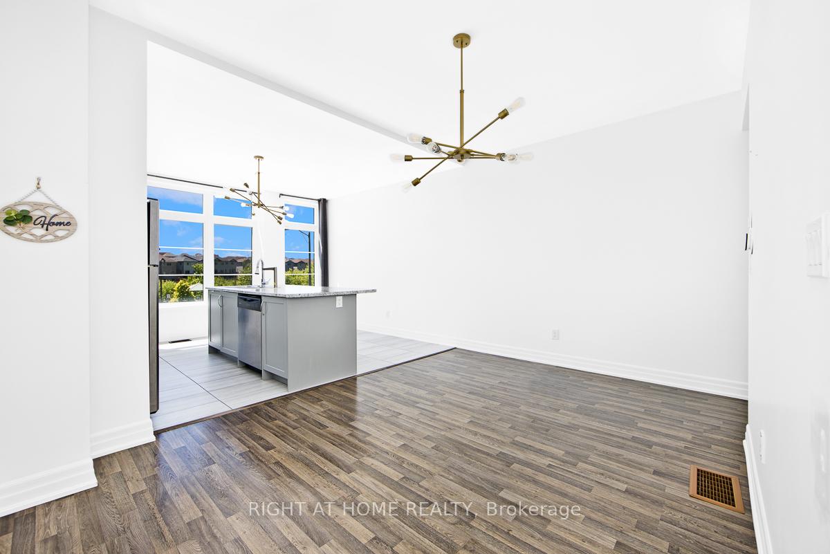 Photo 10 of Unit 34, 384 Arctic Red Drive E, Oshawa, Windfields — HOMEH