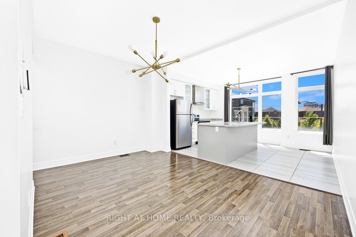 Photo 11 of Unit 34, 384 Arctic Red Drive E, Oshawa, Windfields — HOMEH