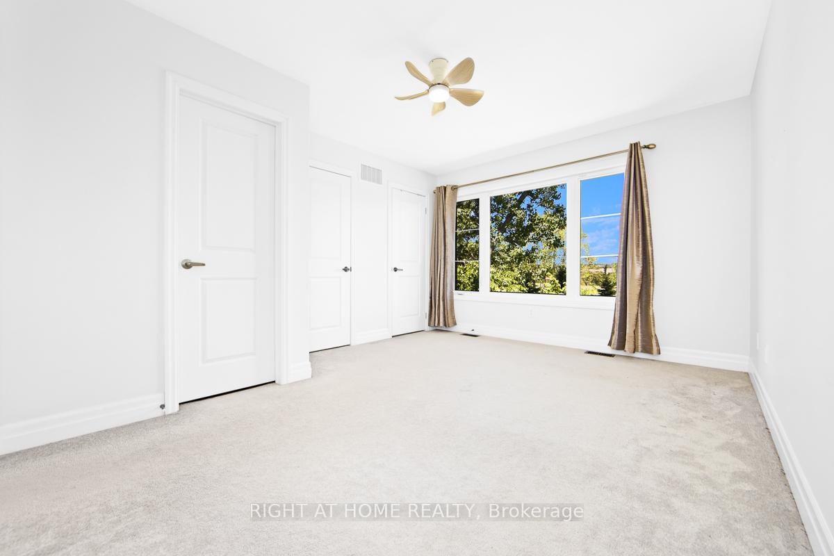 Photo 19 of Unit 34, 384 Arctic Red Drive E, Oshawa, Windfields — HOMEH