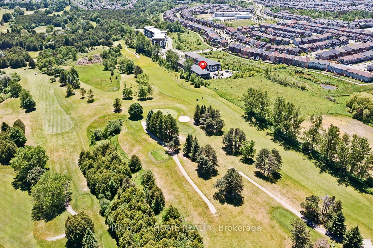 Photo 27 of Unit 34, 384 Arctic Red Drive E, Oshawa, Windfields — HOMEH